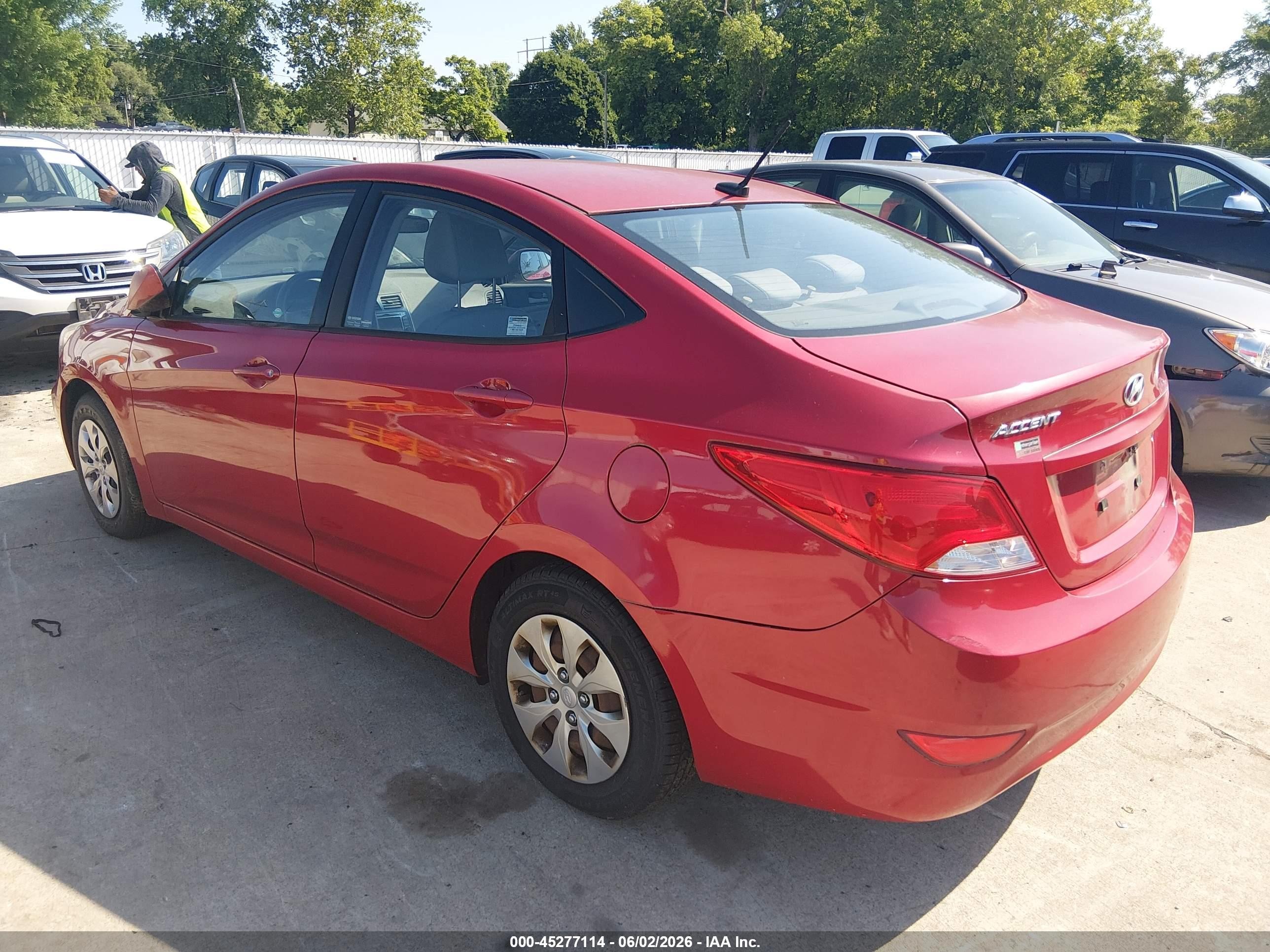 2015 Hyundai Accent Gls Red vin: KMHCT4AE3FU911331