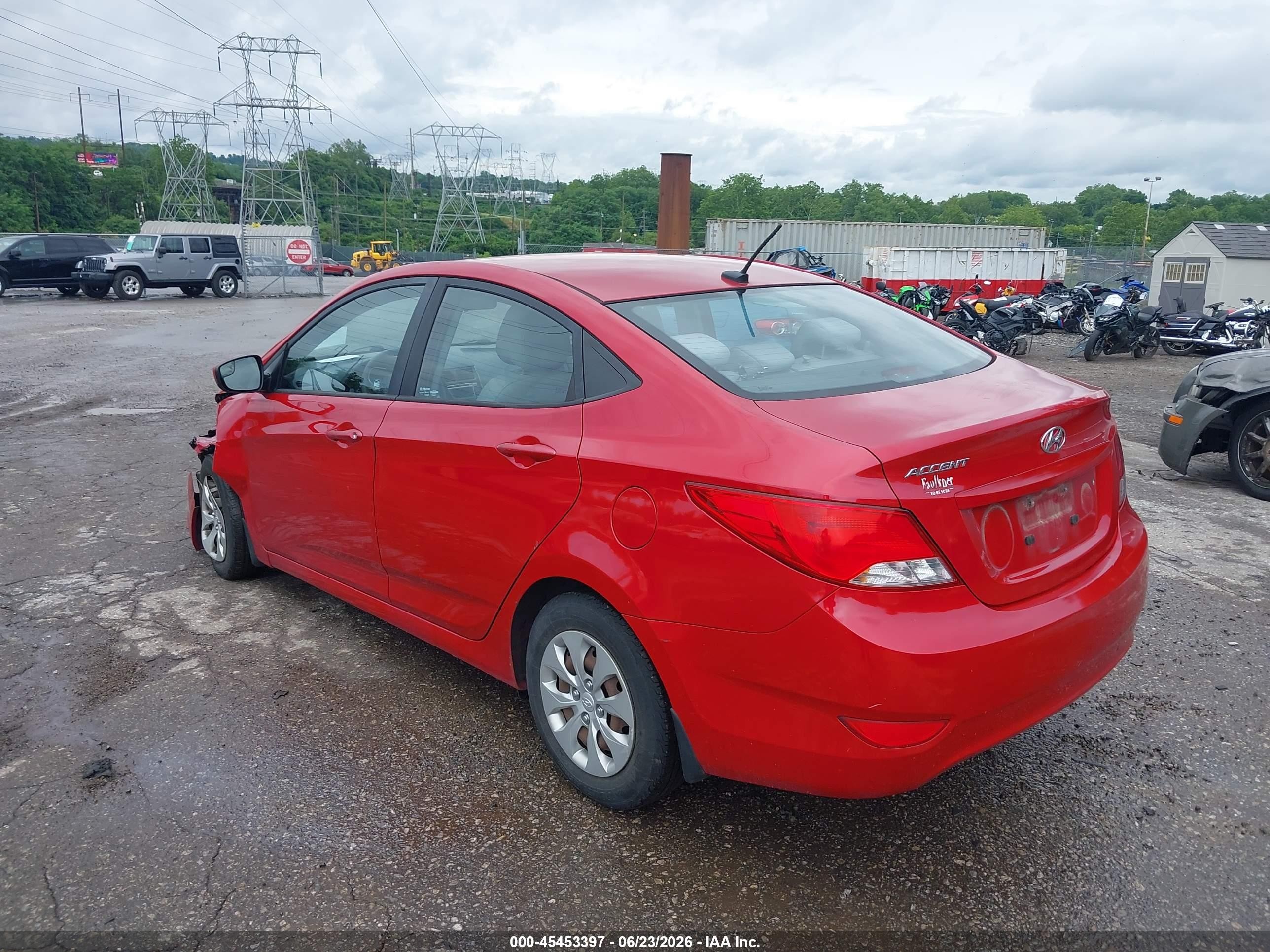 2015 Hyundai Accent Gls Red vin: KMHCT4AE3FU917792