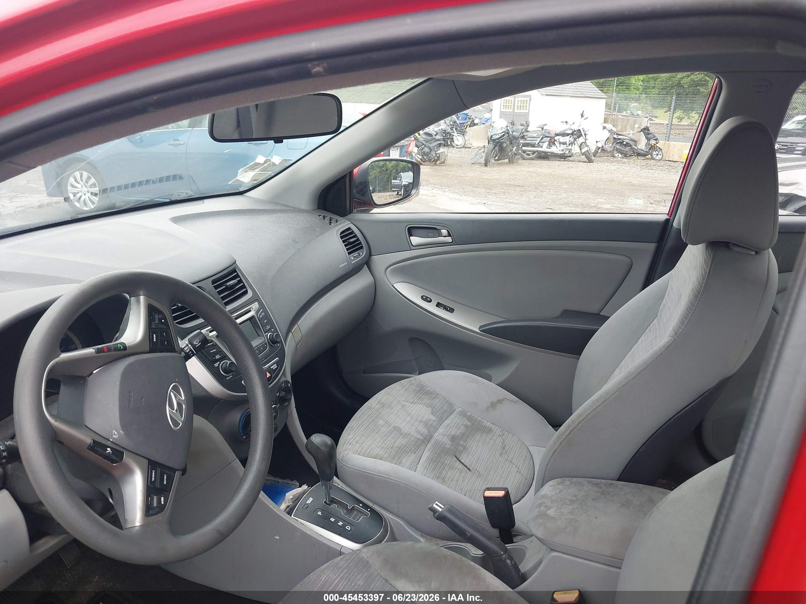 2015 Hyundai Accent Gls Red vin: KMHCT4AE3FU917792