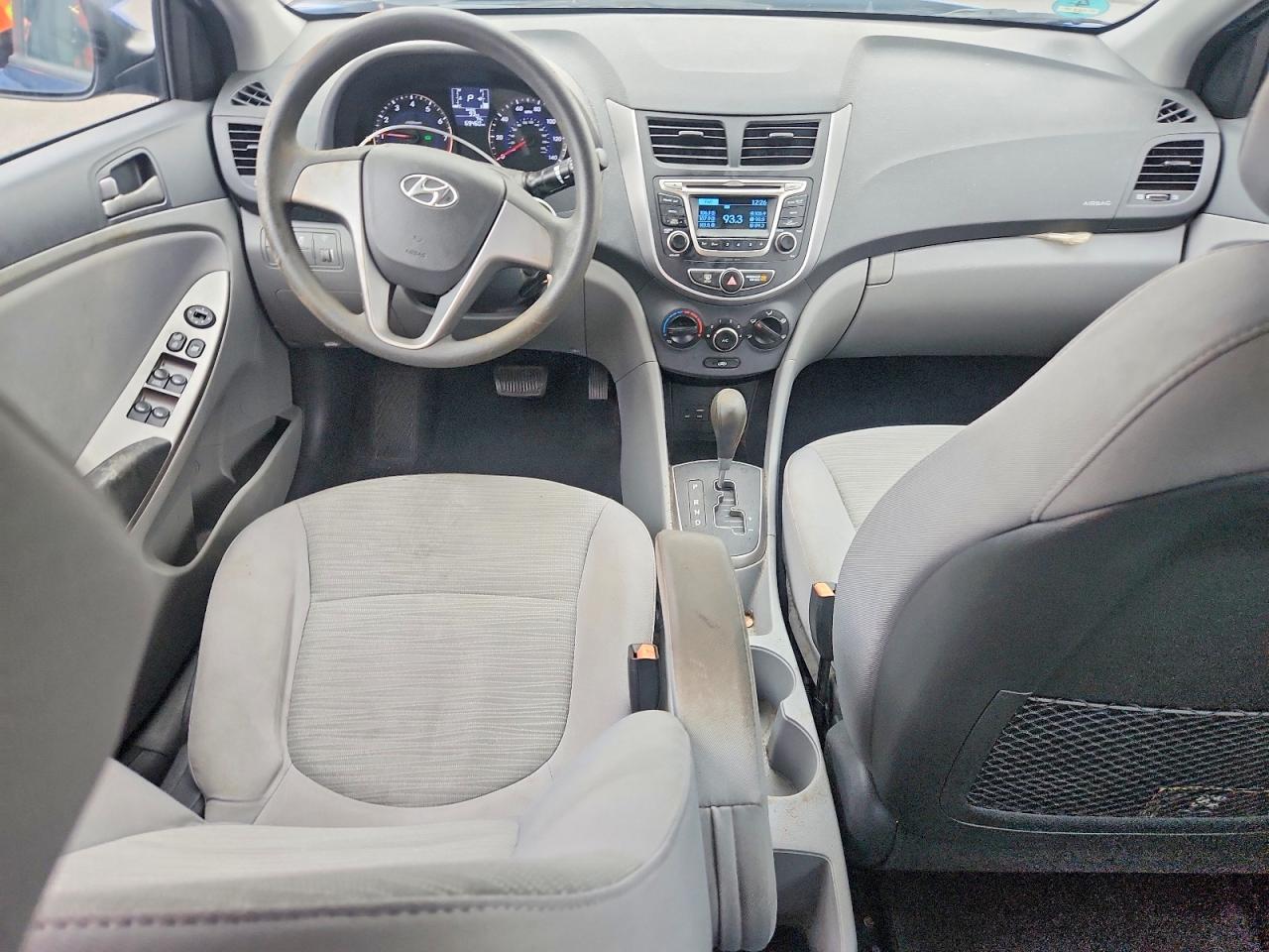 2017 Hyundai Accent Se Blue vin: KMHCT4AE3HU253786