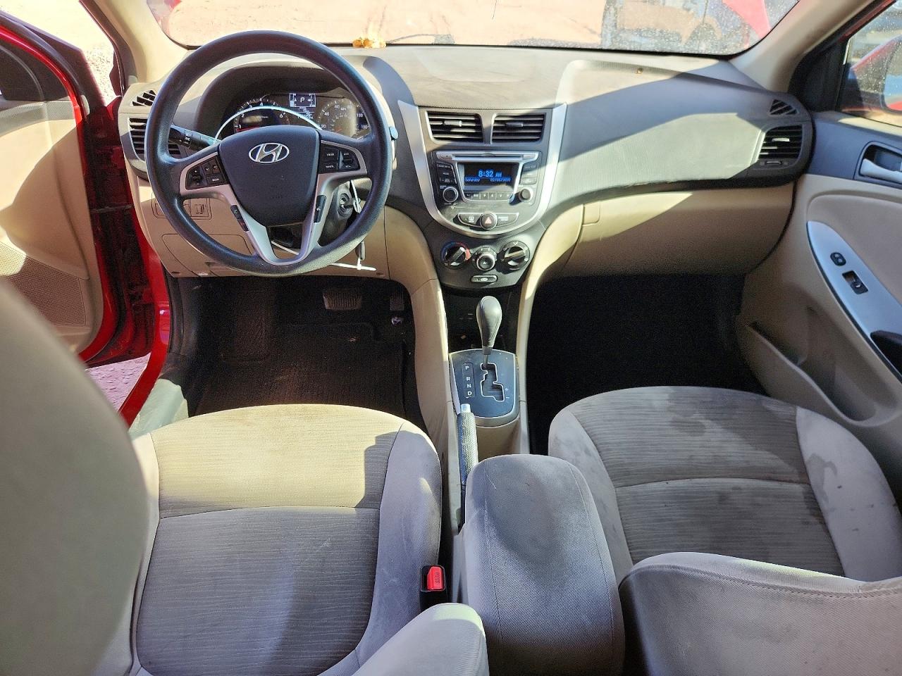 2017 Hyundai Accent Value Edition Red vin: KMHCT4AE3HU349577