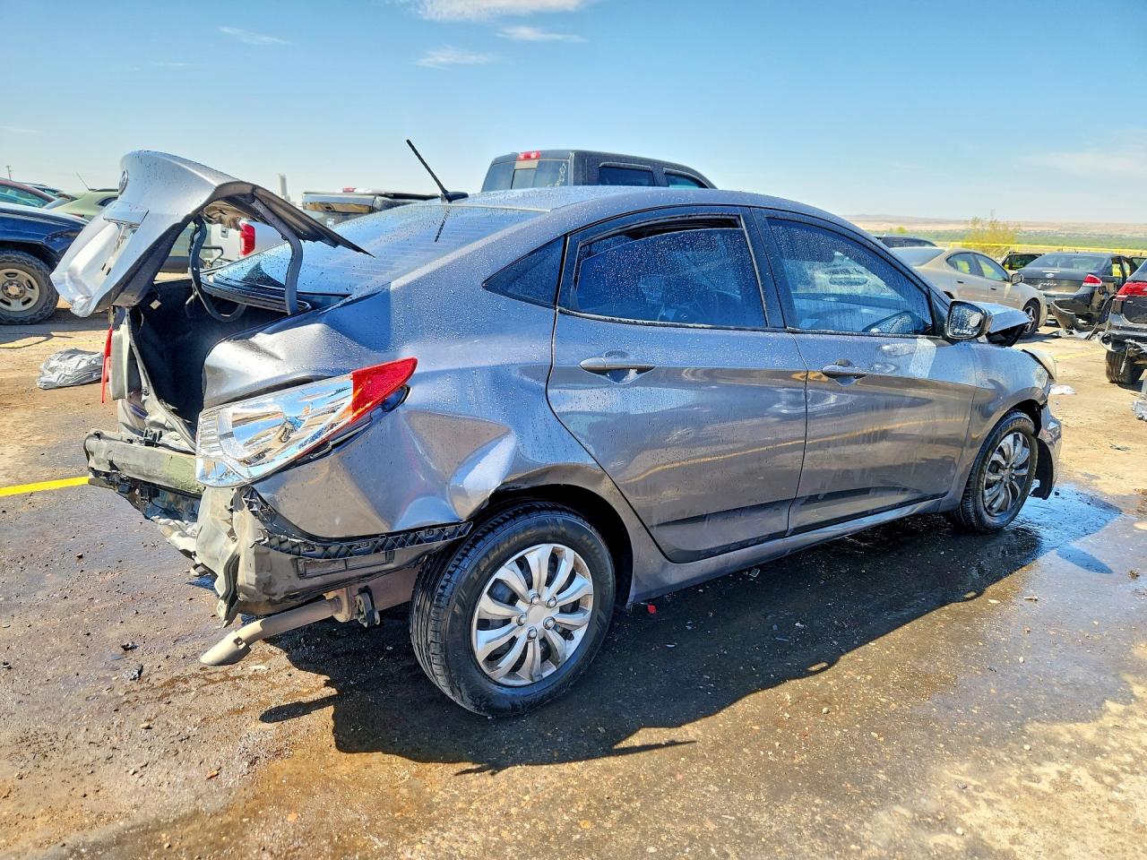2012 Hyundai Accent Gls Silver vin: KMHCT4AE4CU190609