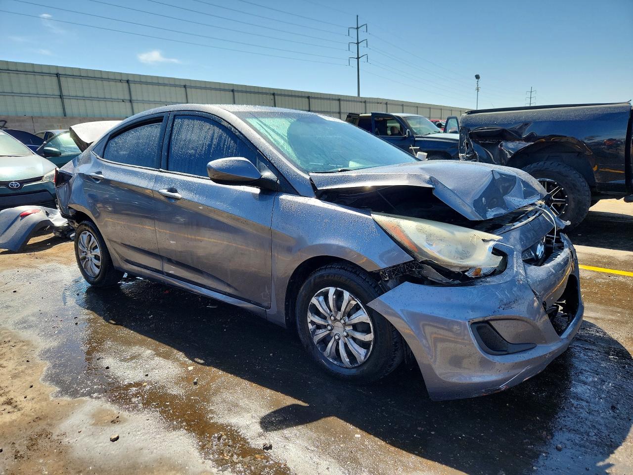 2012 Hyundai Accent Gls Silver vin: KMHCT4AE4CU190609