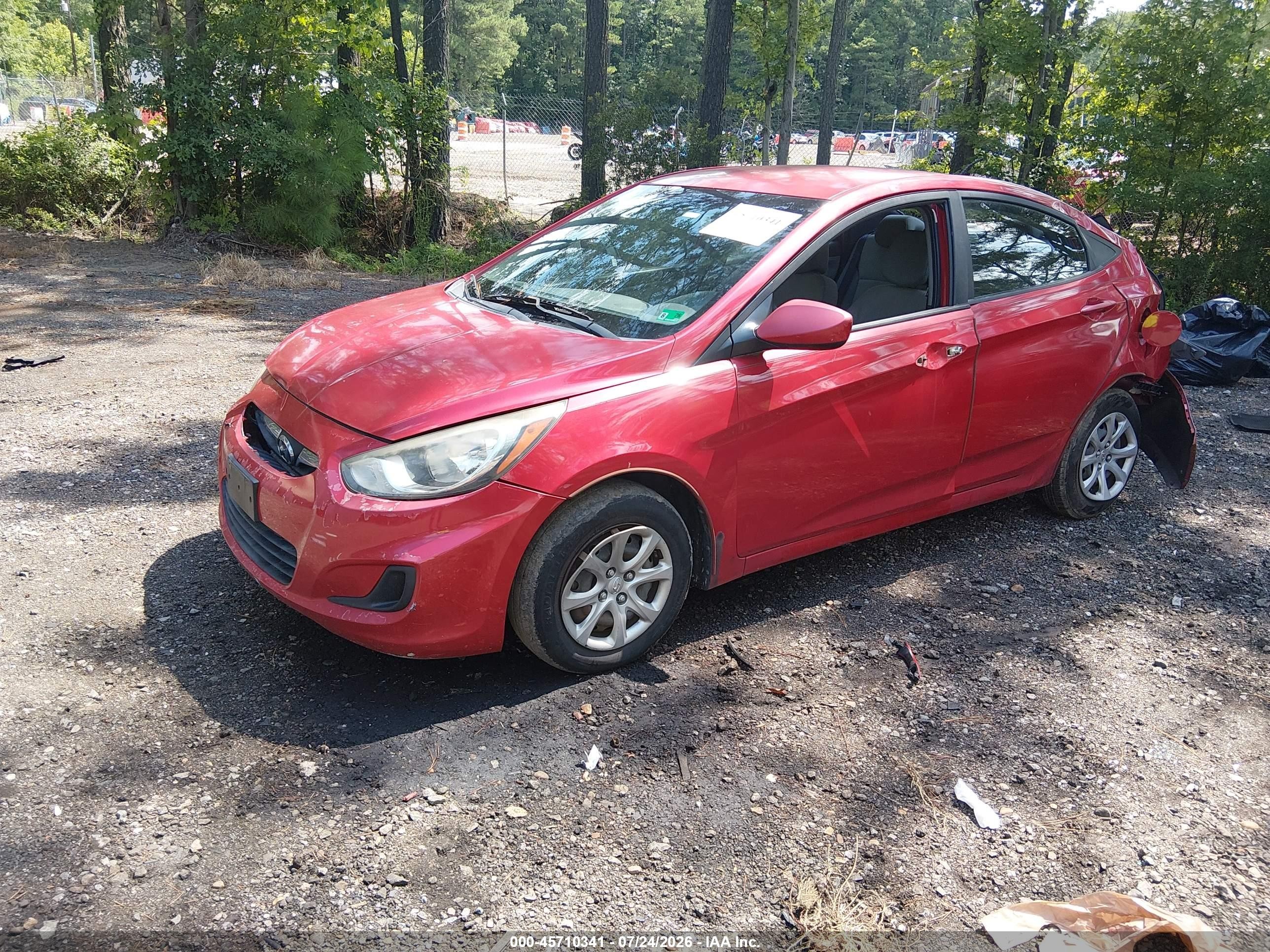 2012 Hyundai Accent Gls Red vin: KMHCT4AE4CU206937