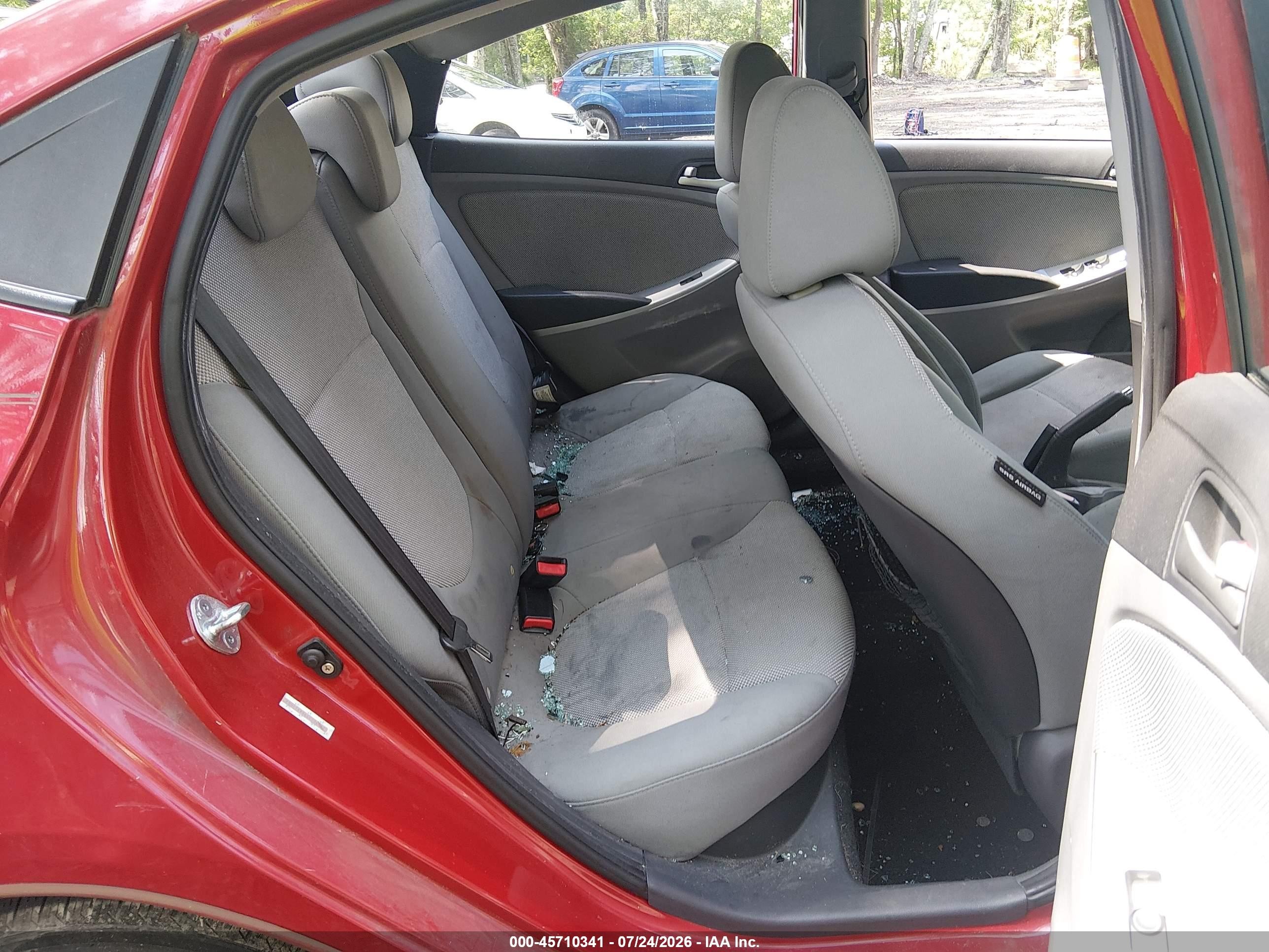 2012 Hyundai Accent Gls Red vin: KMHCT4AE4CU206937