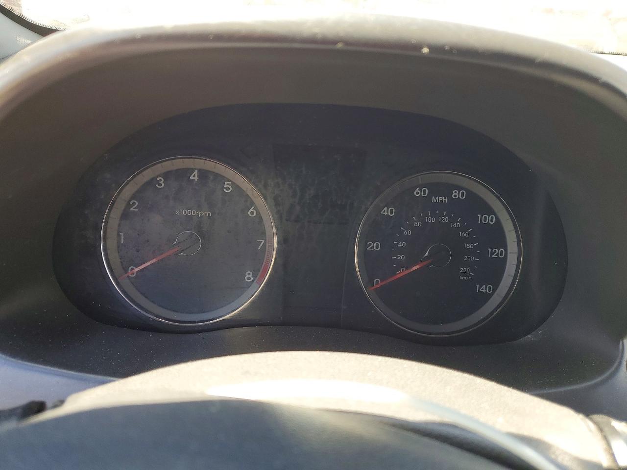 2012 Hyundai Accent Gls Red vin: KMHCT4AE4CU219803