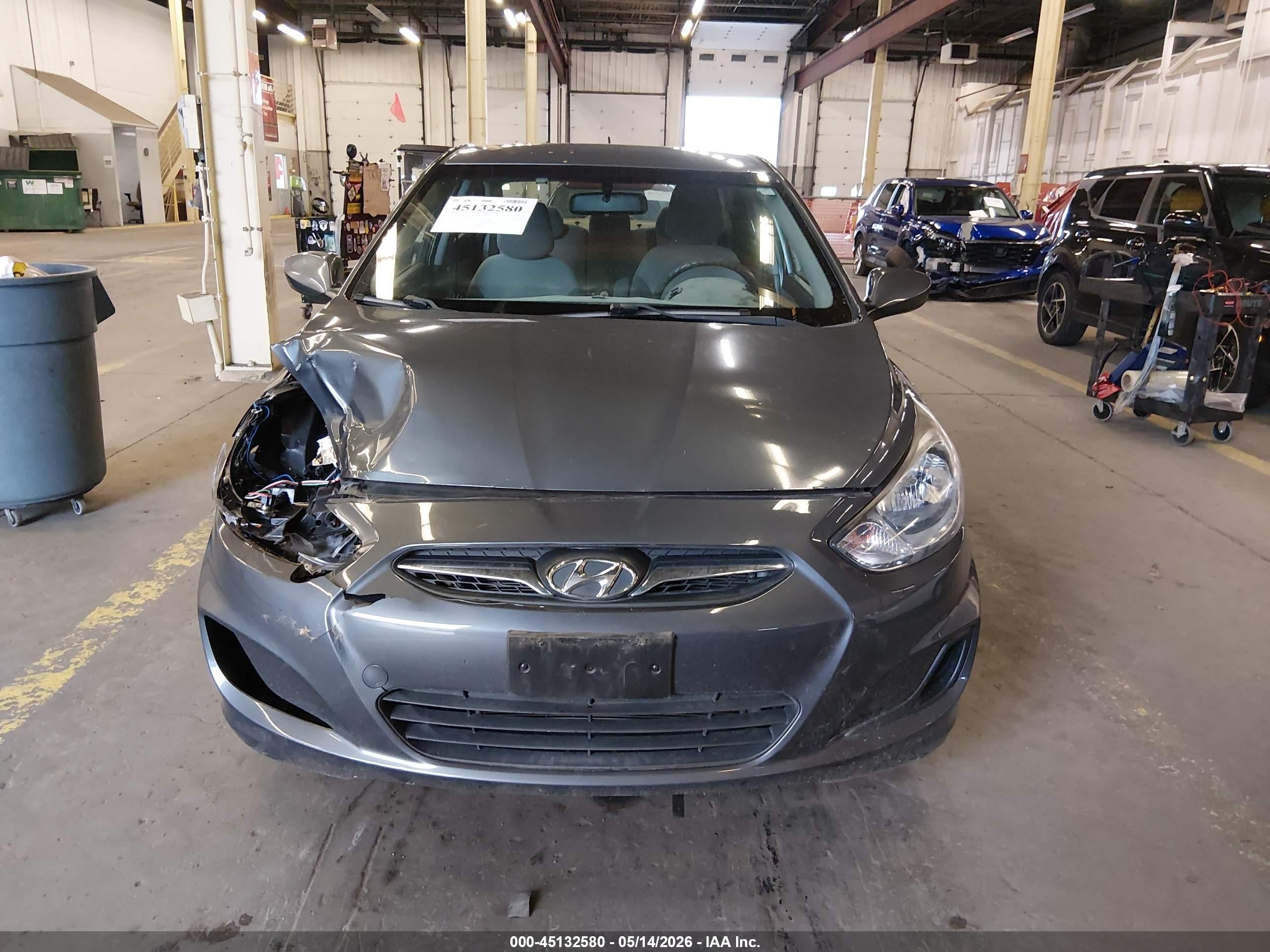 2012 Hyundai Accent Gls Gray vin: KMHCT4AE4CU239159