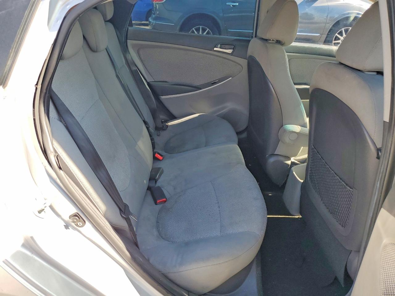 2012 Hyundai Accent Gls Серебряный vin: KMHCT4AE4CU242580