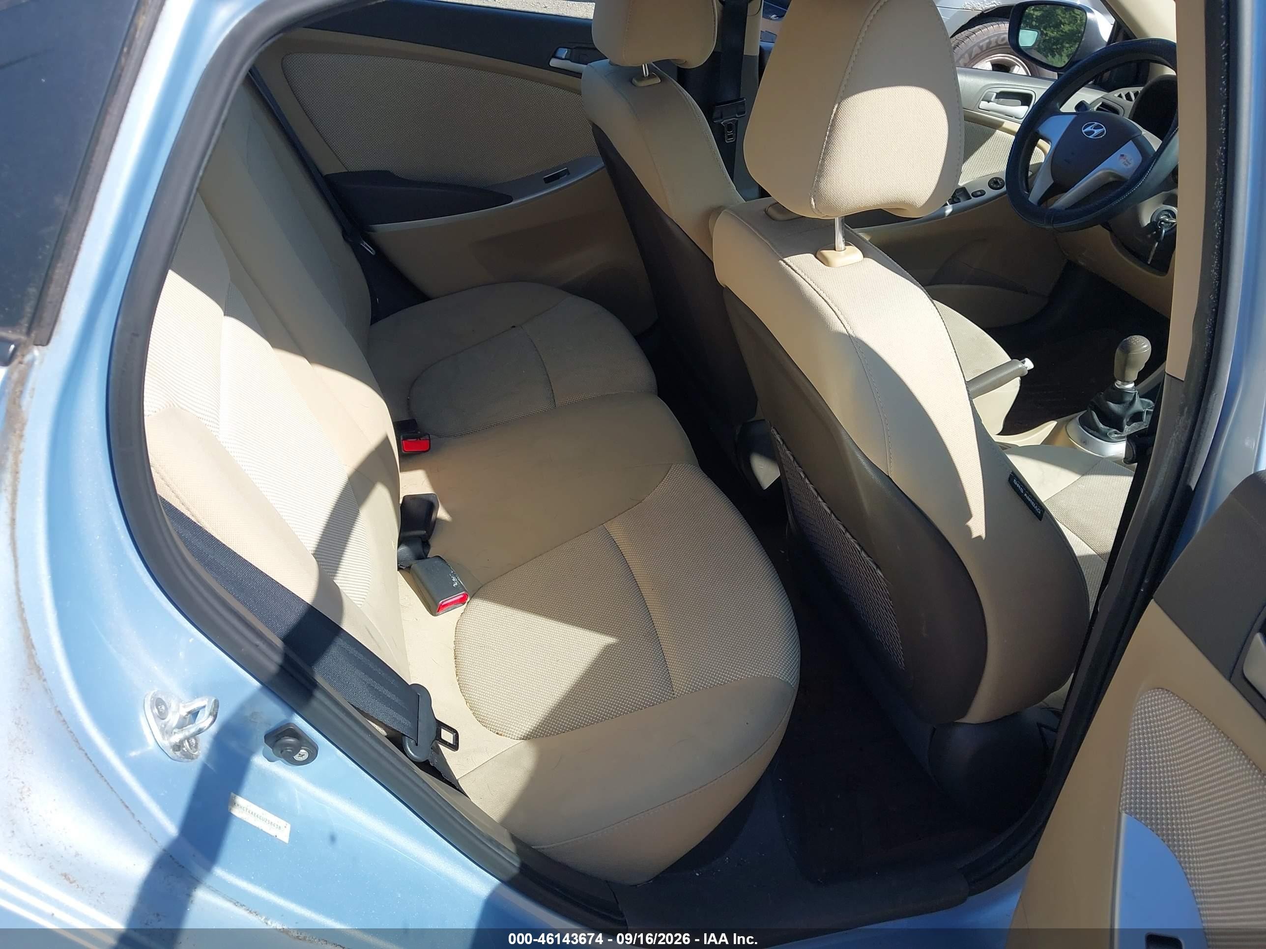 2012 Hyundai Accent Gls Blue vin: KMHCT4AE4CU258438