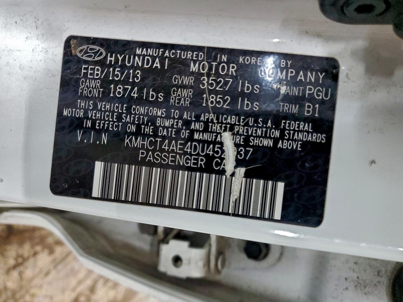 2013 Hyundai Accent Gls White vin: KMHCT4AE4DU452937