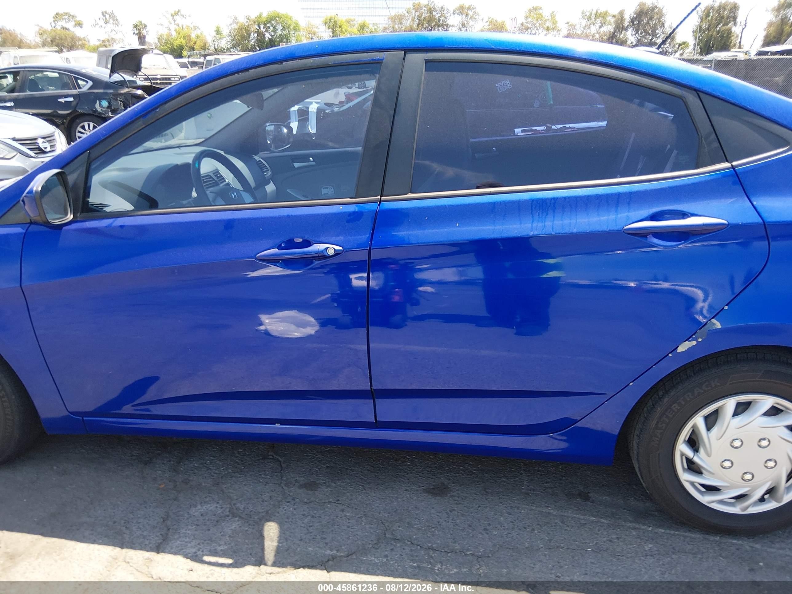 2013 Hyundai Accent Gls Blue vin: KMHCT4AE4DU459970