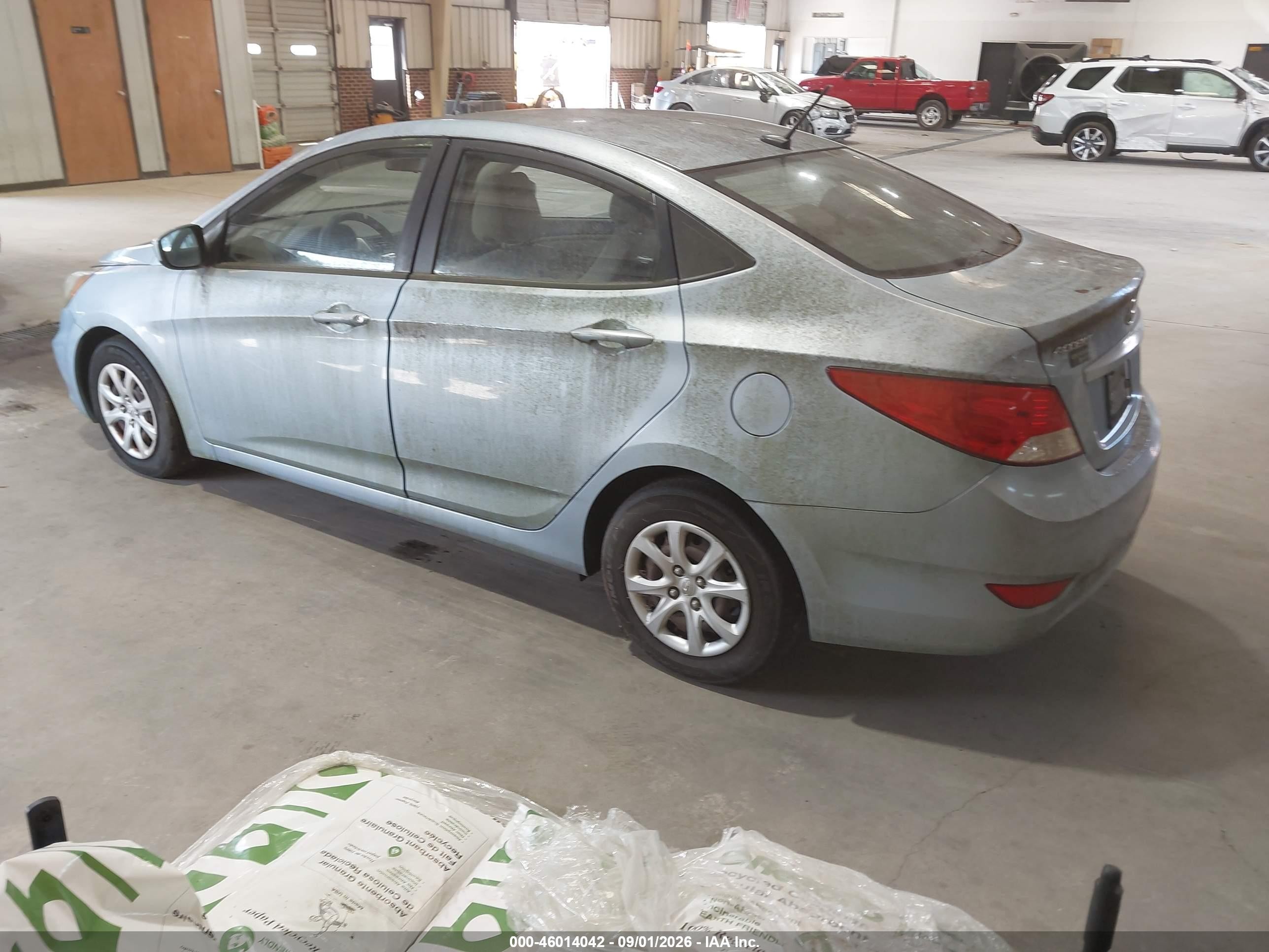 2013 Hyundai Accent Gls Light Blue vin: KMHCT4AE4DU488658