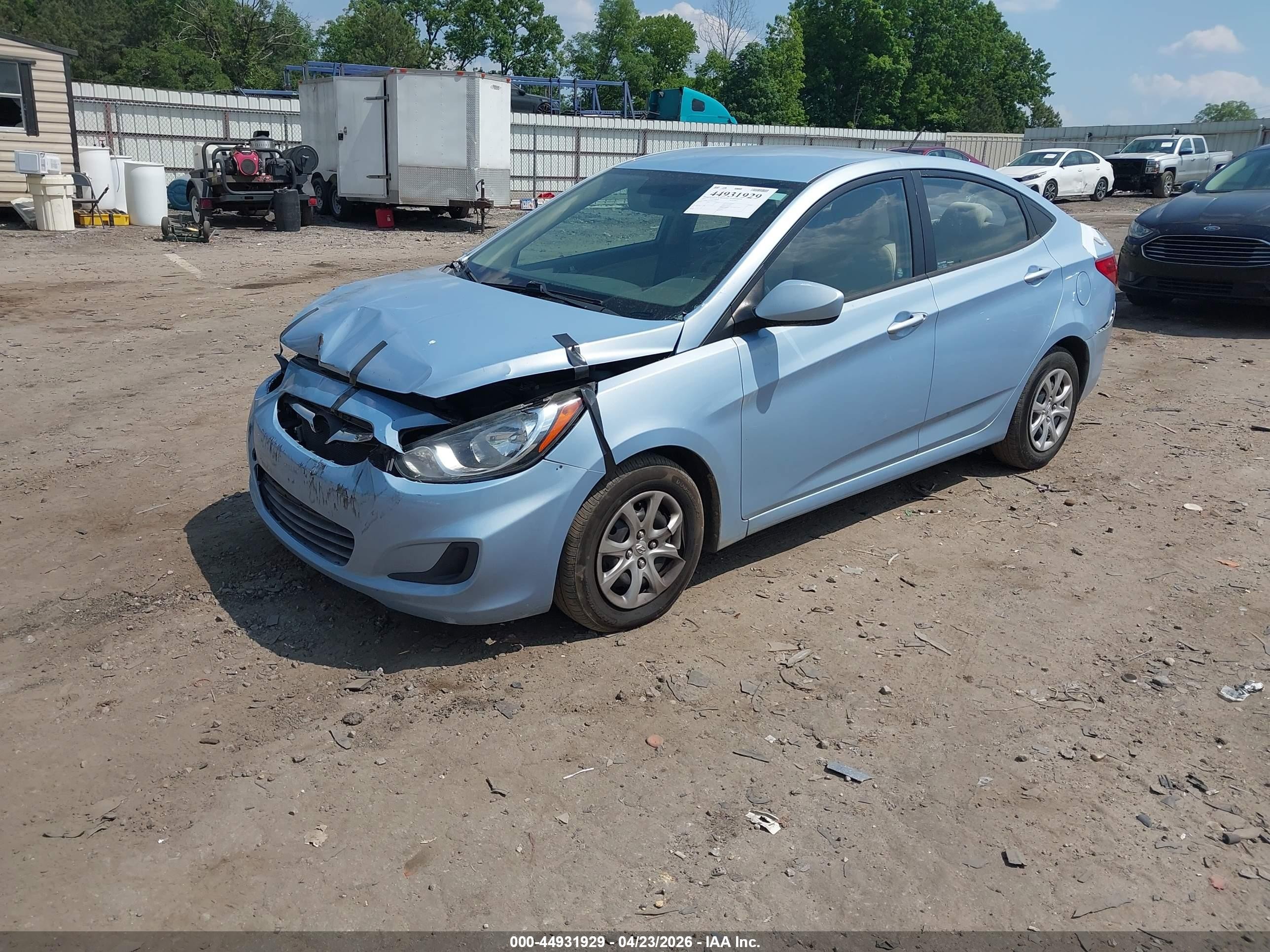 2013 Hyundai Accent Gls Синий vin: KMHCT4AE4DU526311