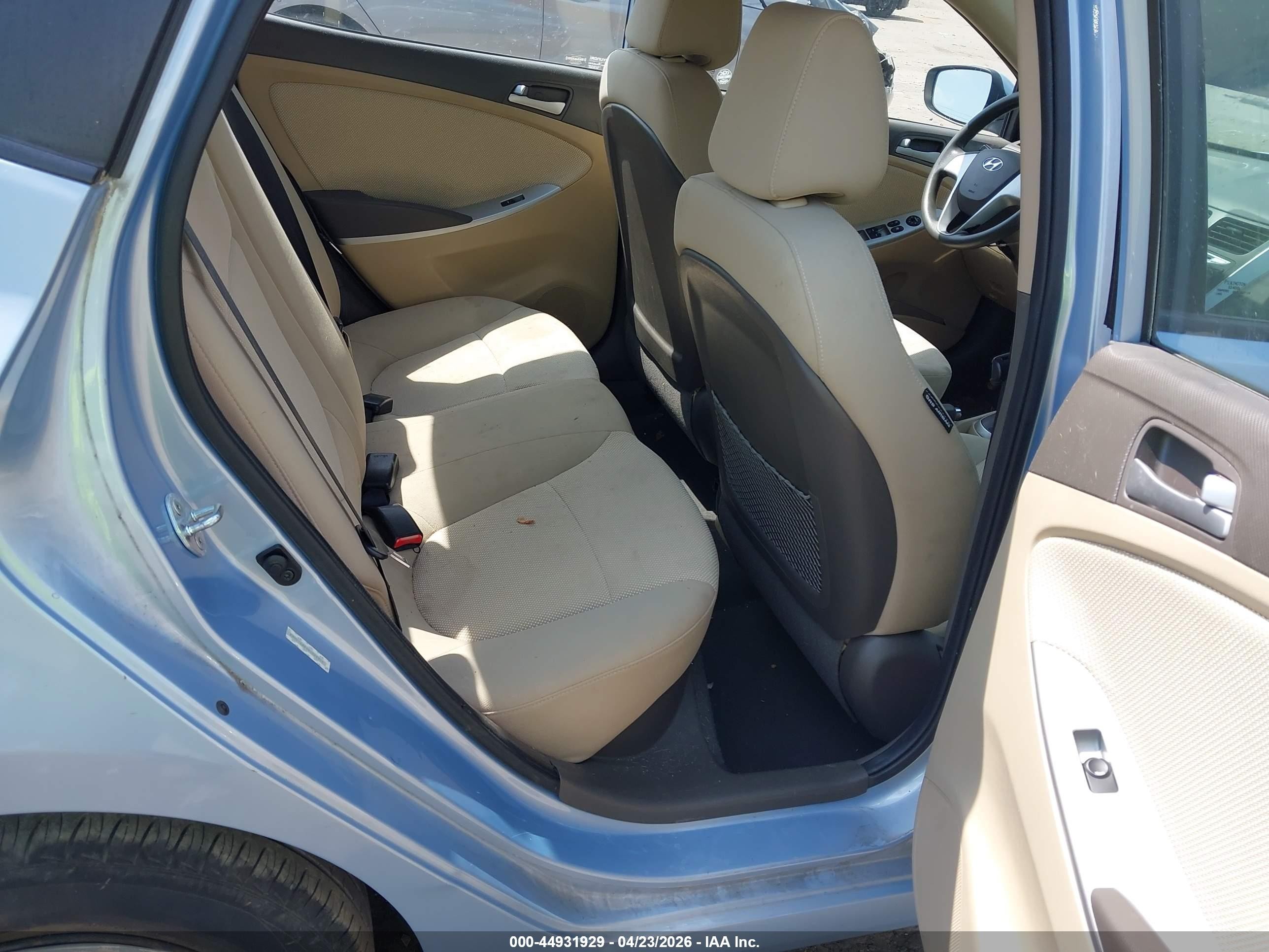2013 Hyundai Accent Gls Синий vin: KMHCT4AE4DU526311