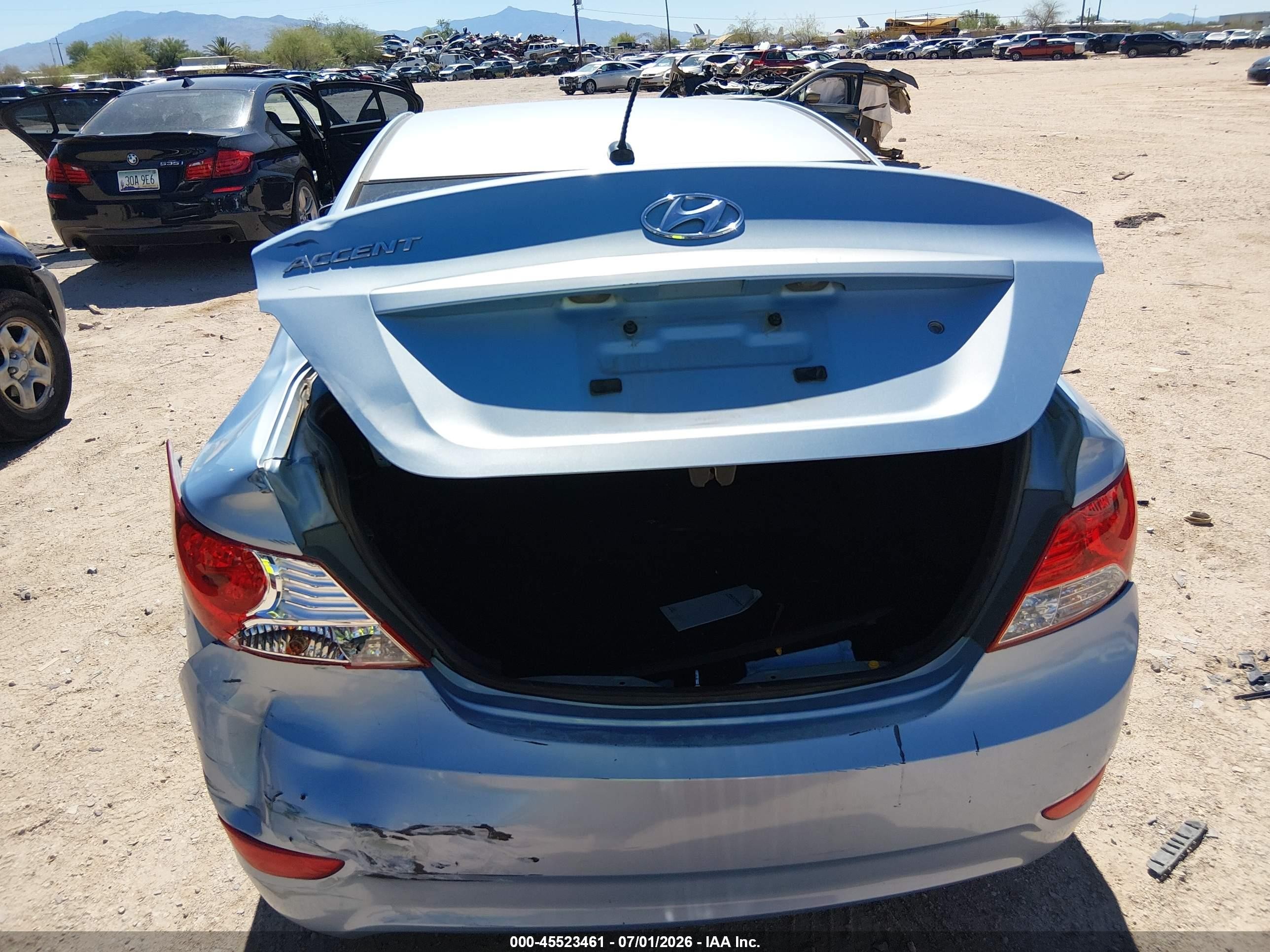 2013 Hyundai Accent Gls Blue vin: KMHCT4AE4DU559311