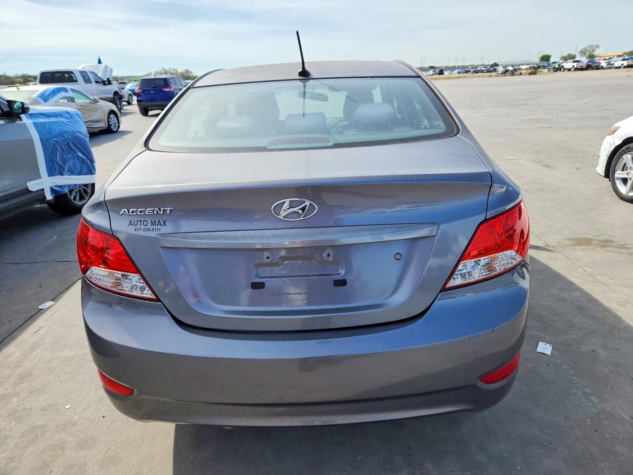 2013 Hyundai Accent Gls Silver vin: KMHCT4AE4DU562418