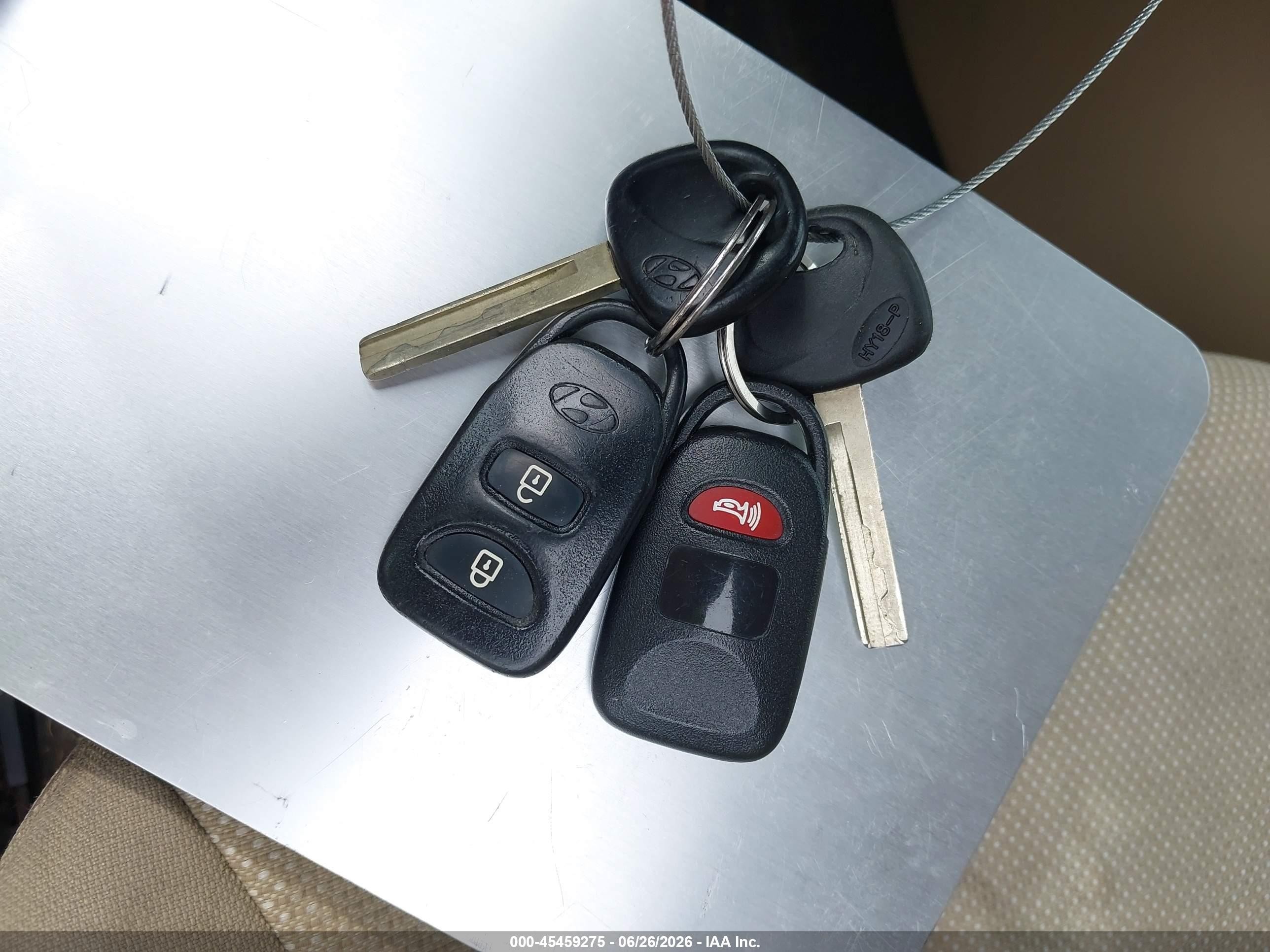 2013 Hyundai Accent Gls Red vin: KMHCT4AE4DU584175