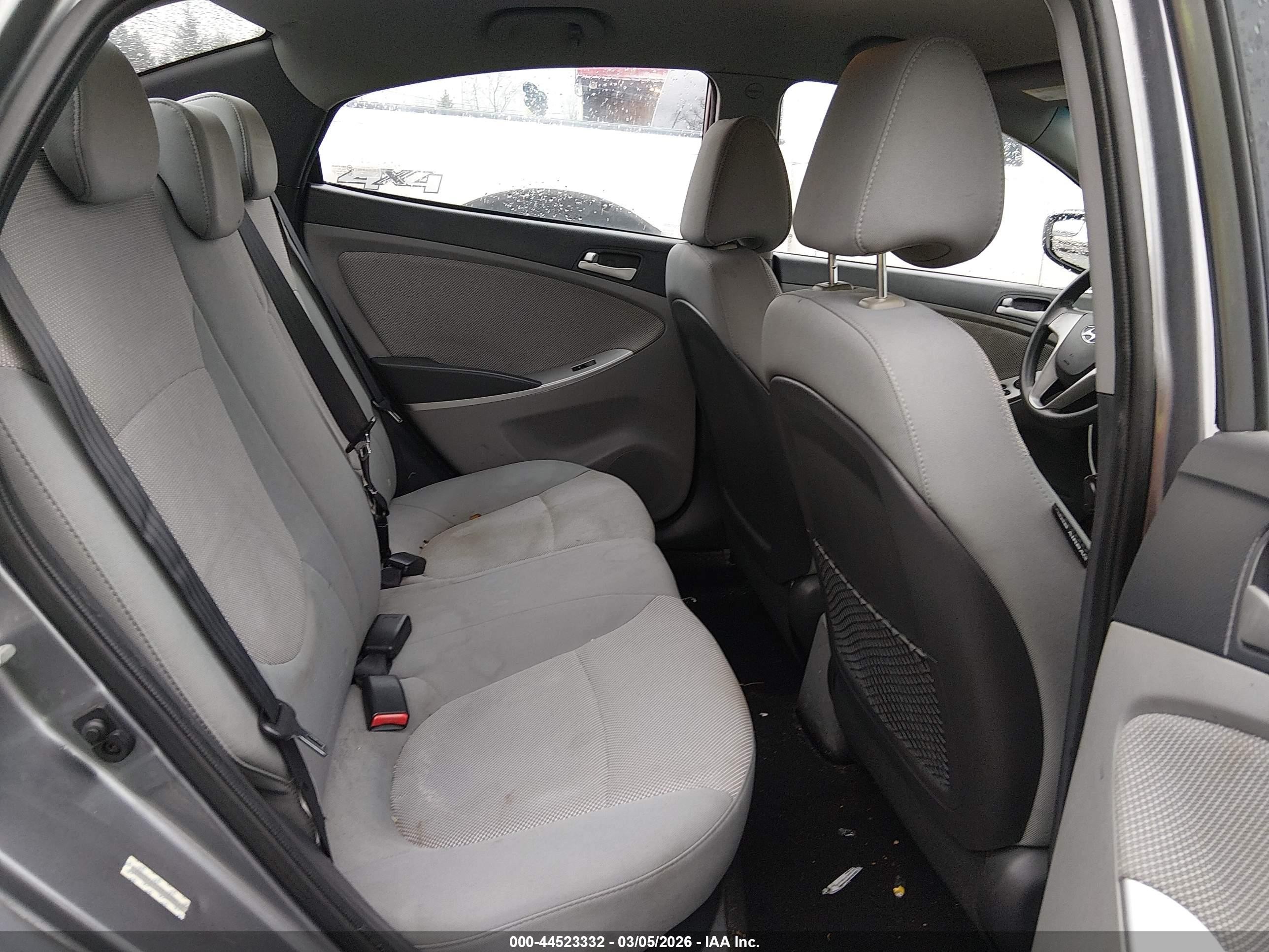2014 Hyundai Accent Gls Серый vin: KMHCT4AE4EU630329