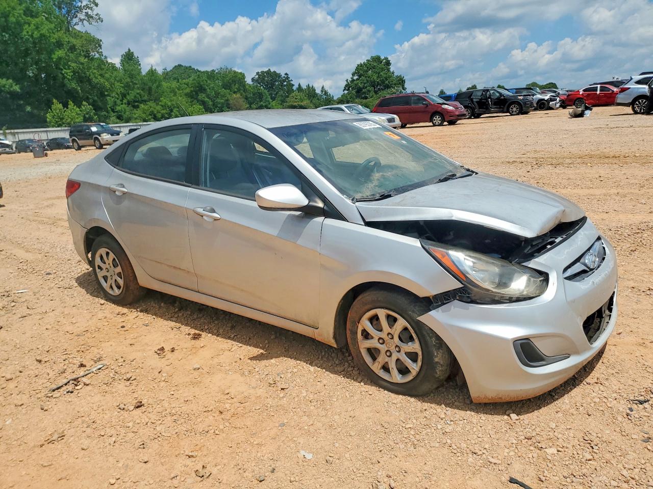 2014 Hyundai Accent Gls Silver vin: KMHCT4AE4EU665680