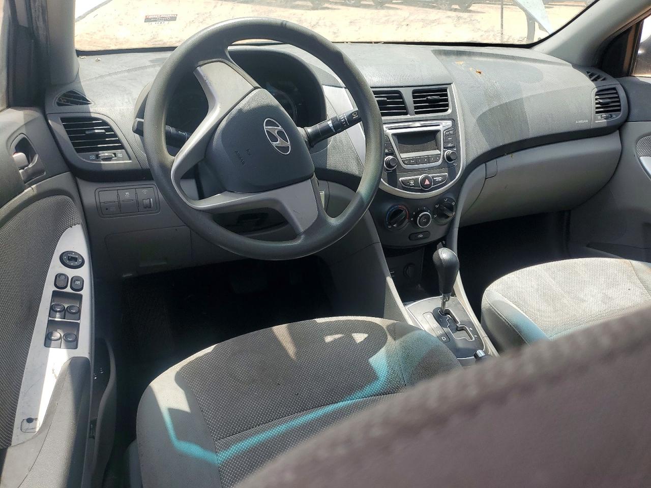 2014 Hyundai Accent Gls Silver vin: KMHCT4AE4EU665680