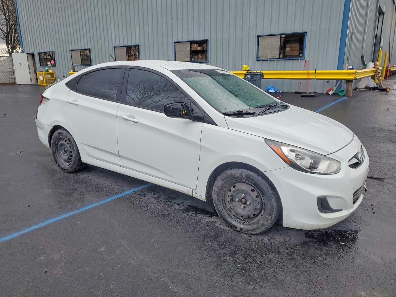 2014 Hyundai Accent Gls White vin: KMHCT4AE4EU684987