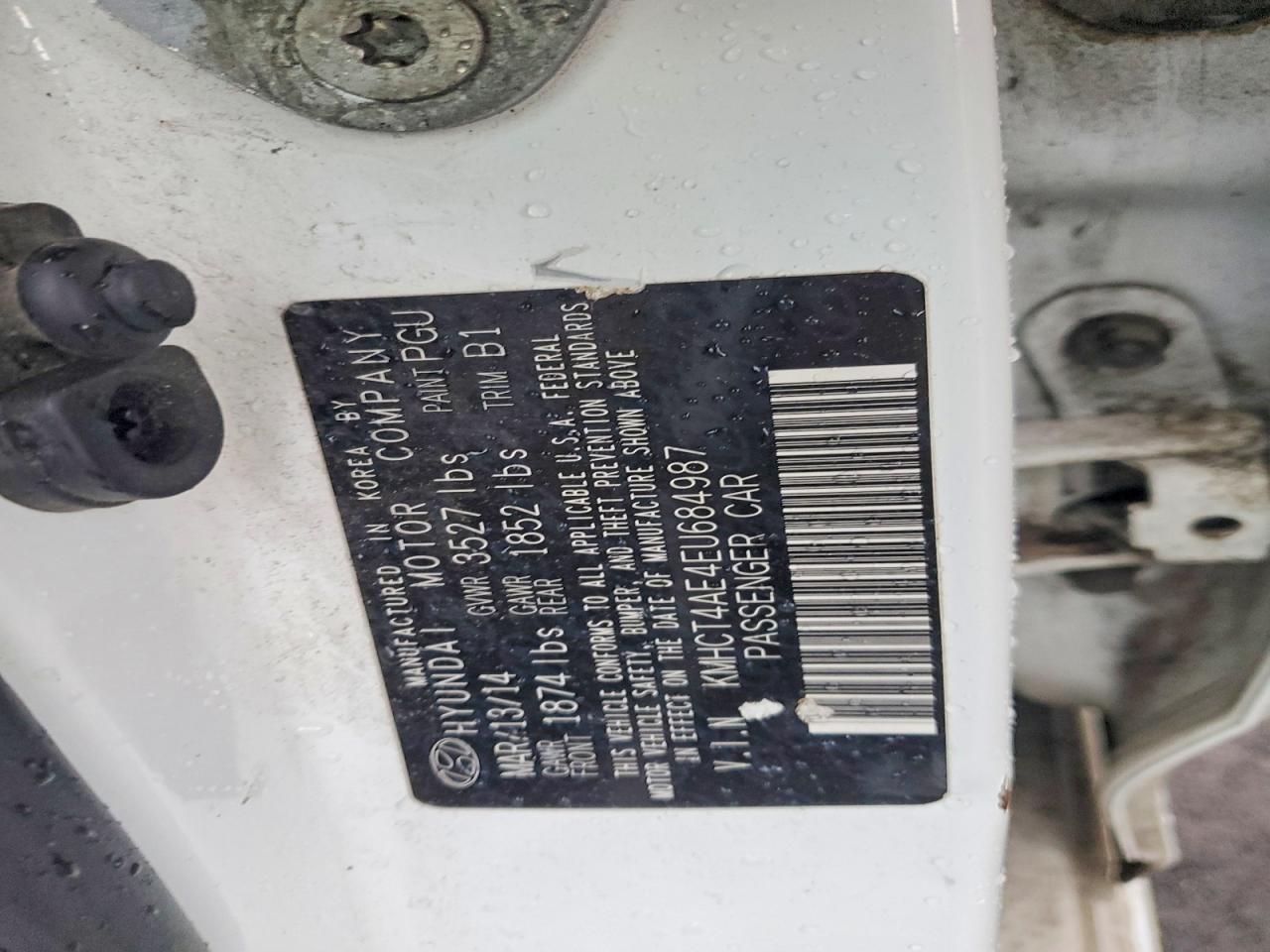 2014 Hyundai Accent Gls White vin: KMHCT4AE4EU684987