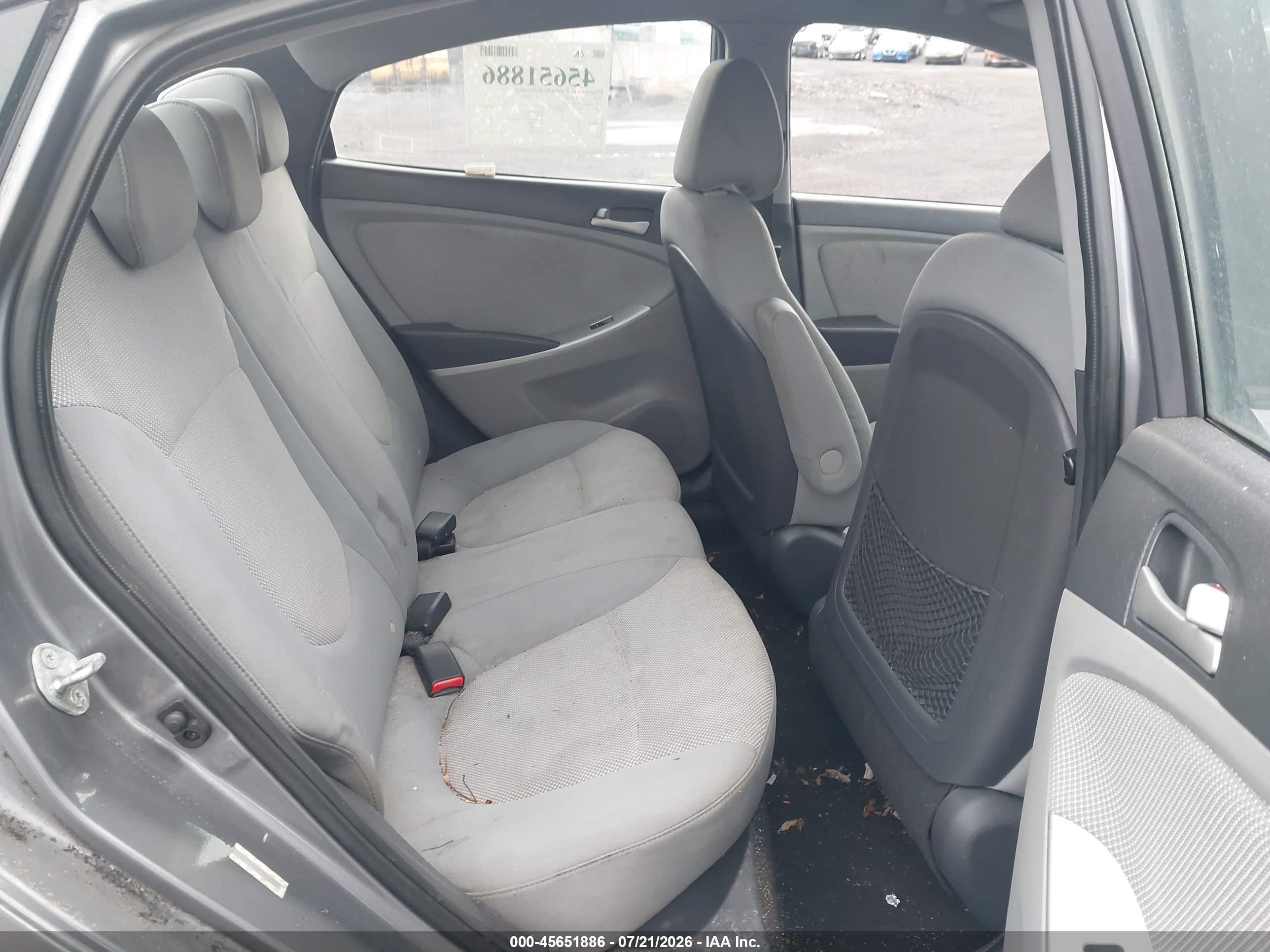 2014 Hyundai Accent Gls Gray vin: KMHCT4AE4EU694161