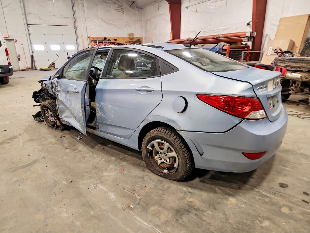 2014 Hyundai Accent Gls Blue vin: KMHCT4AE4EU707152