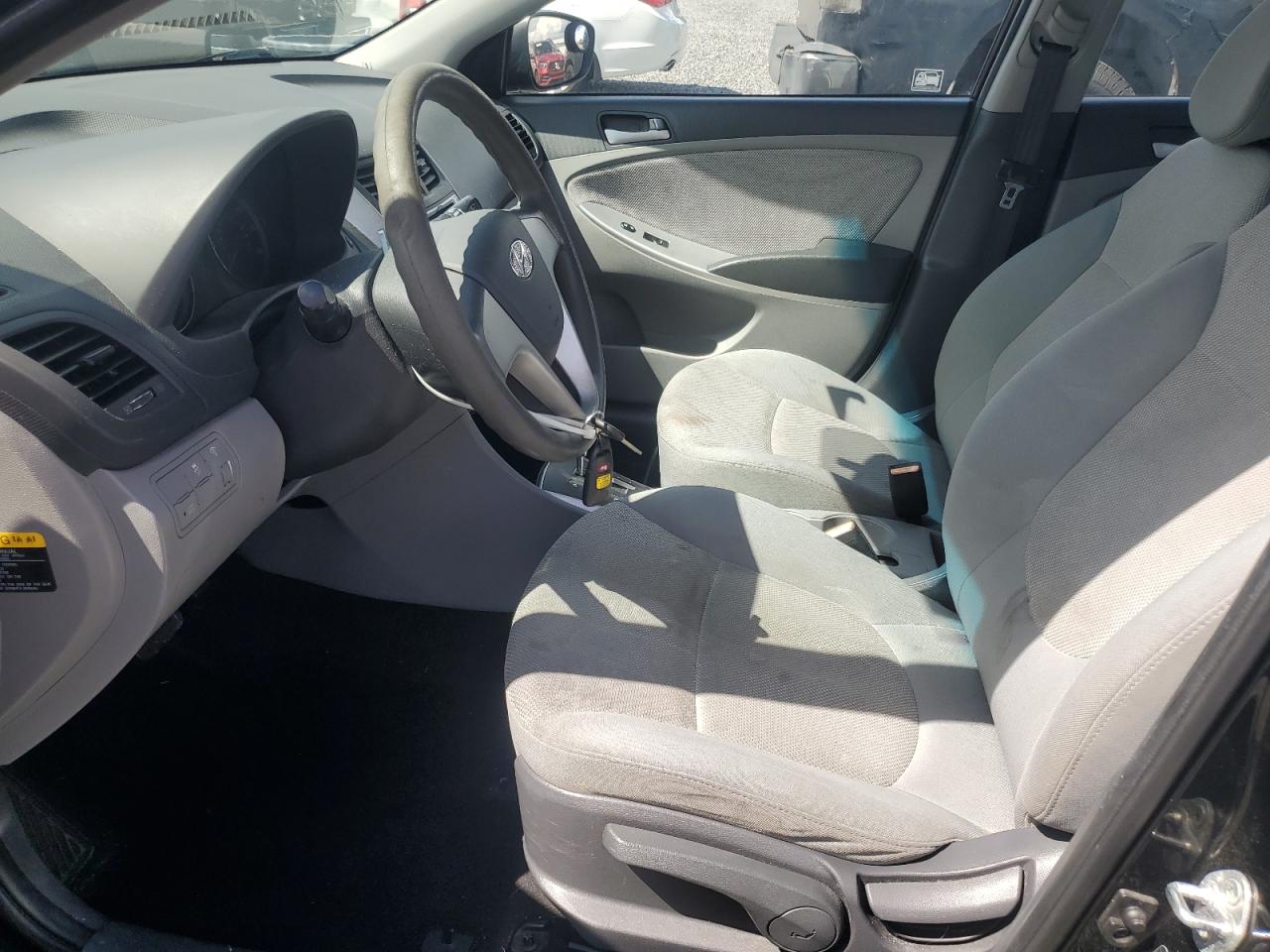 2014 Hyundai Accent Gls Черный vin: KMHCT4AE4EU718202