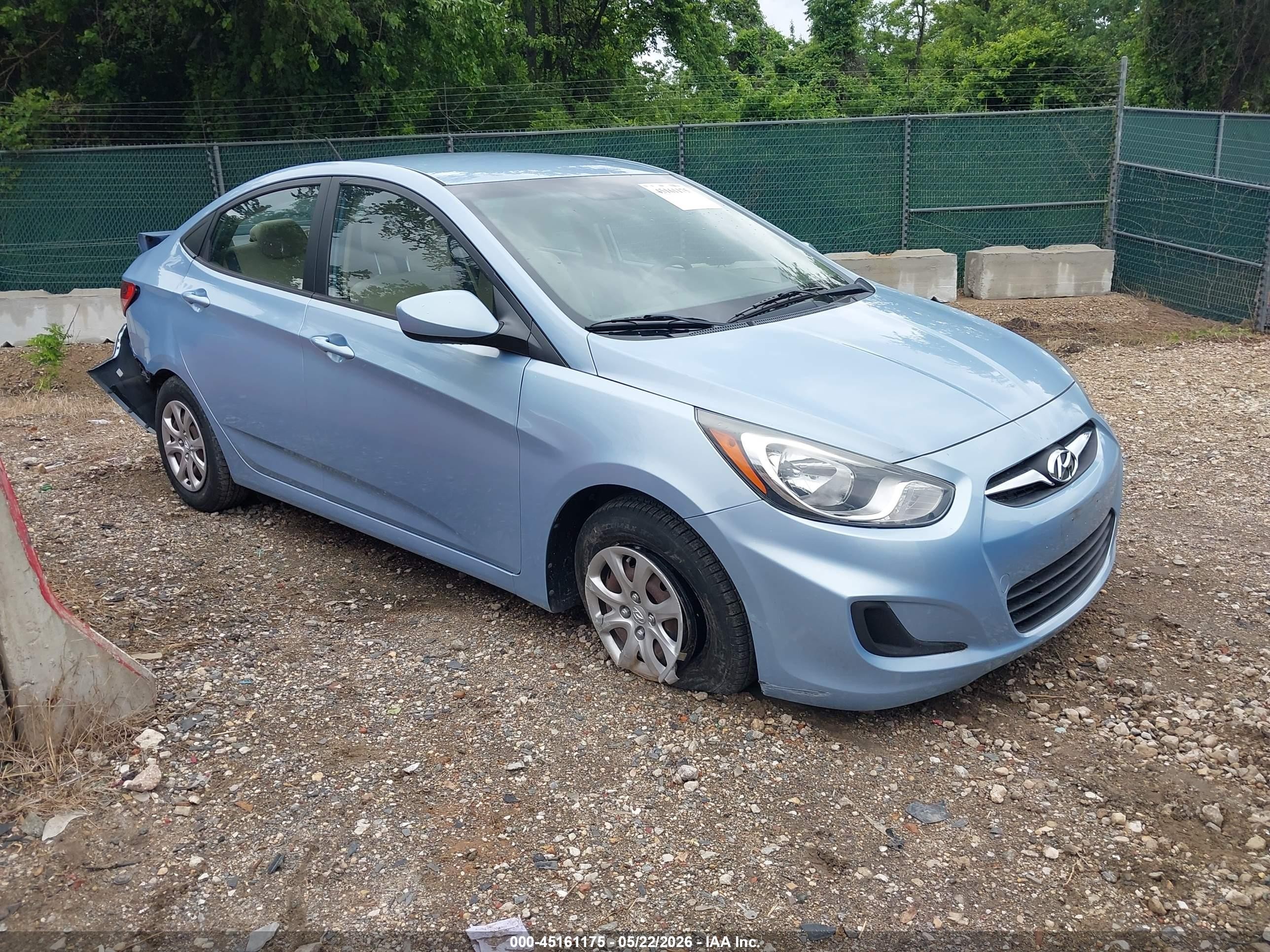 2014 Hyundai Accent Gls Blue vin: KMHCT4AE4EU733704