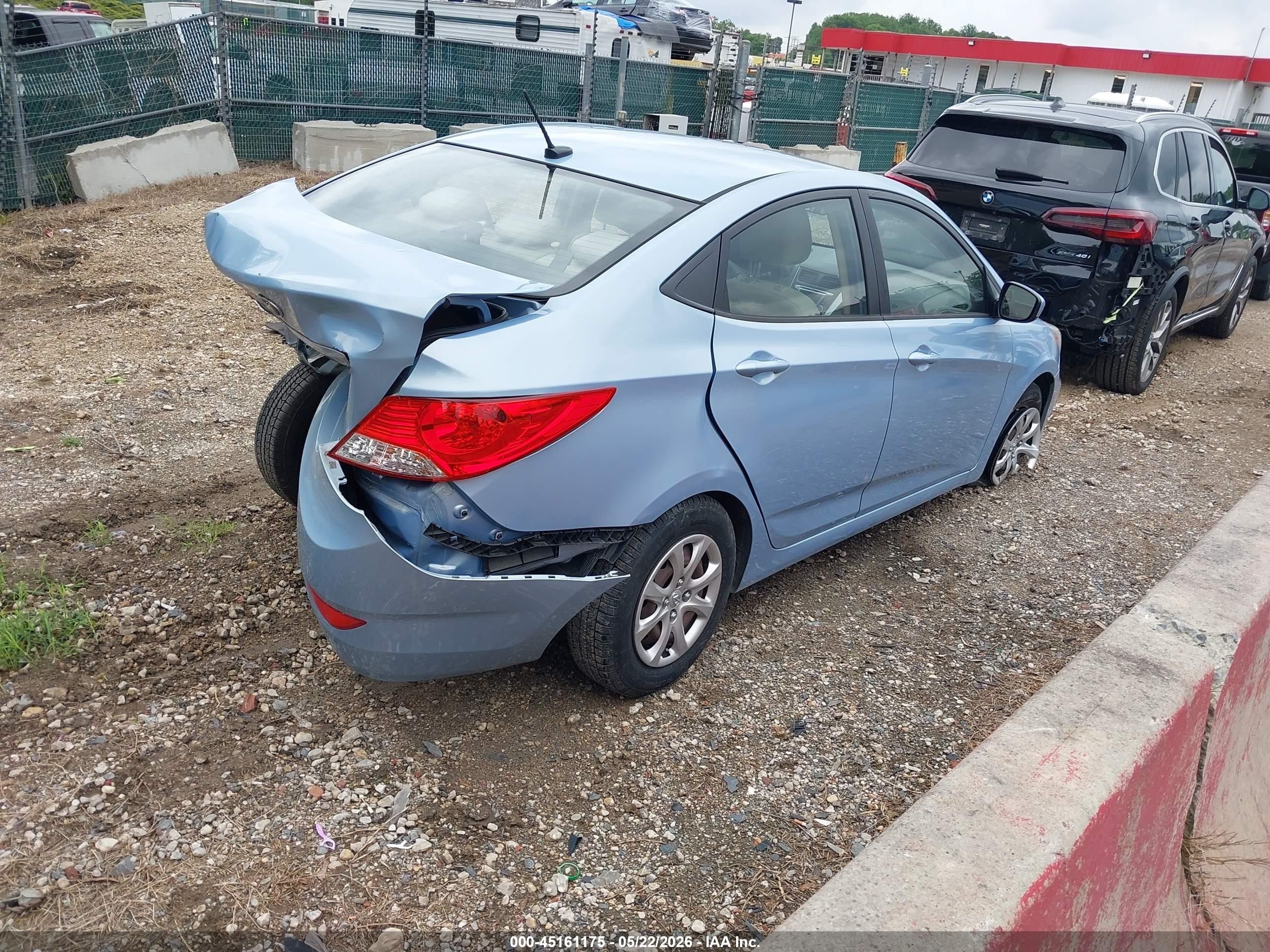 2014 Hyundai Accent Gls Blue vin: KMHCT4AE4EU733704