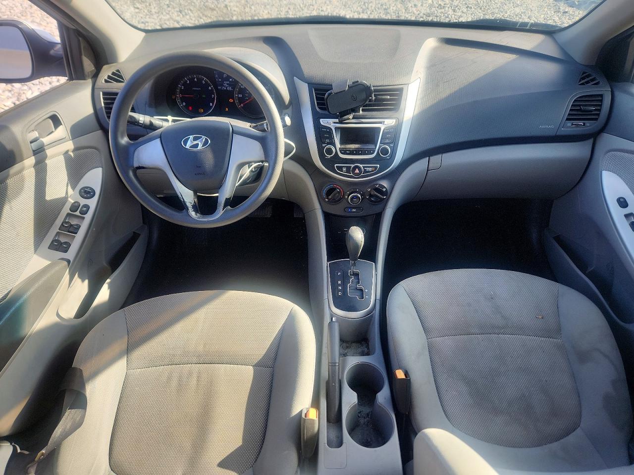 2014 Hyundai Accent Gls Silver vin: KMHCT4AE4EU736943