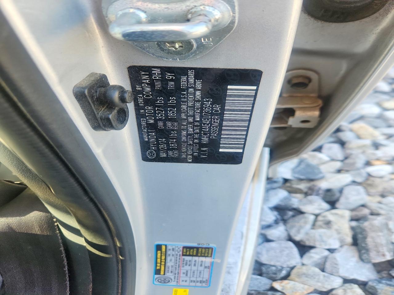 2014 Hyundai Accent Gls Silver vin: KMHCT4AE4EU736943