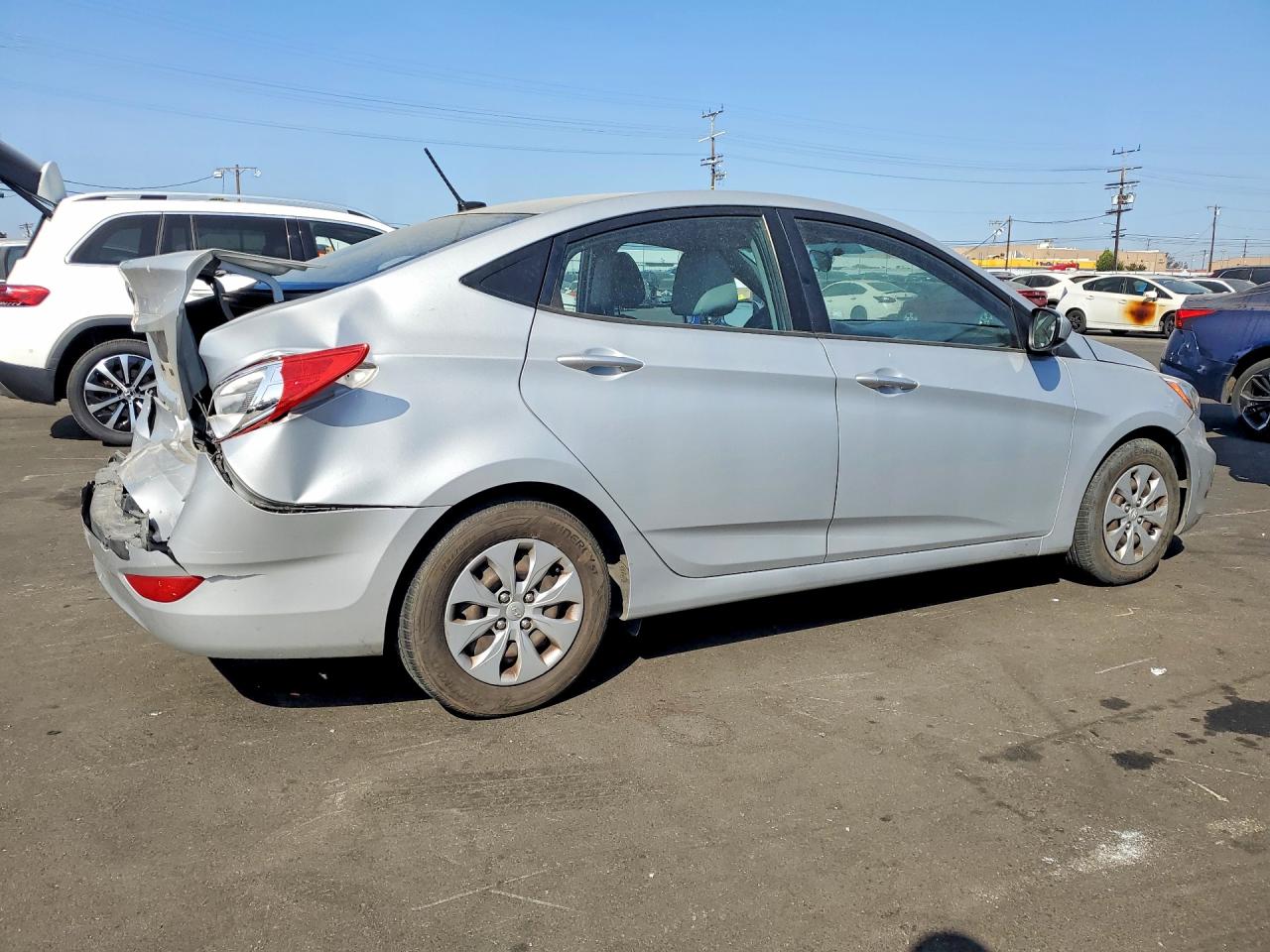 2015 Hyundai Accent Gls Silver vin: KMHCT4AE4FU795024
