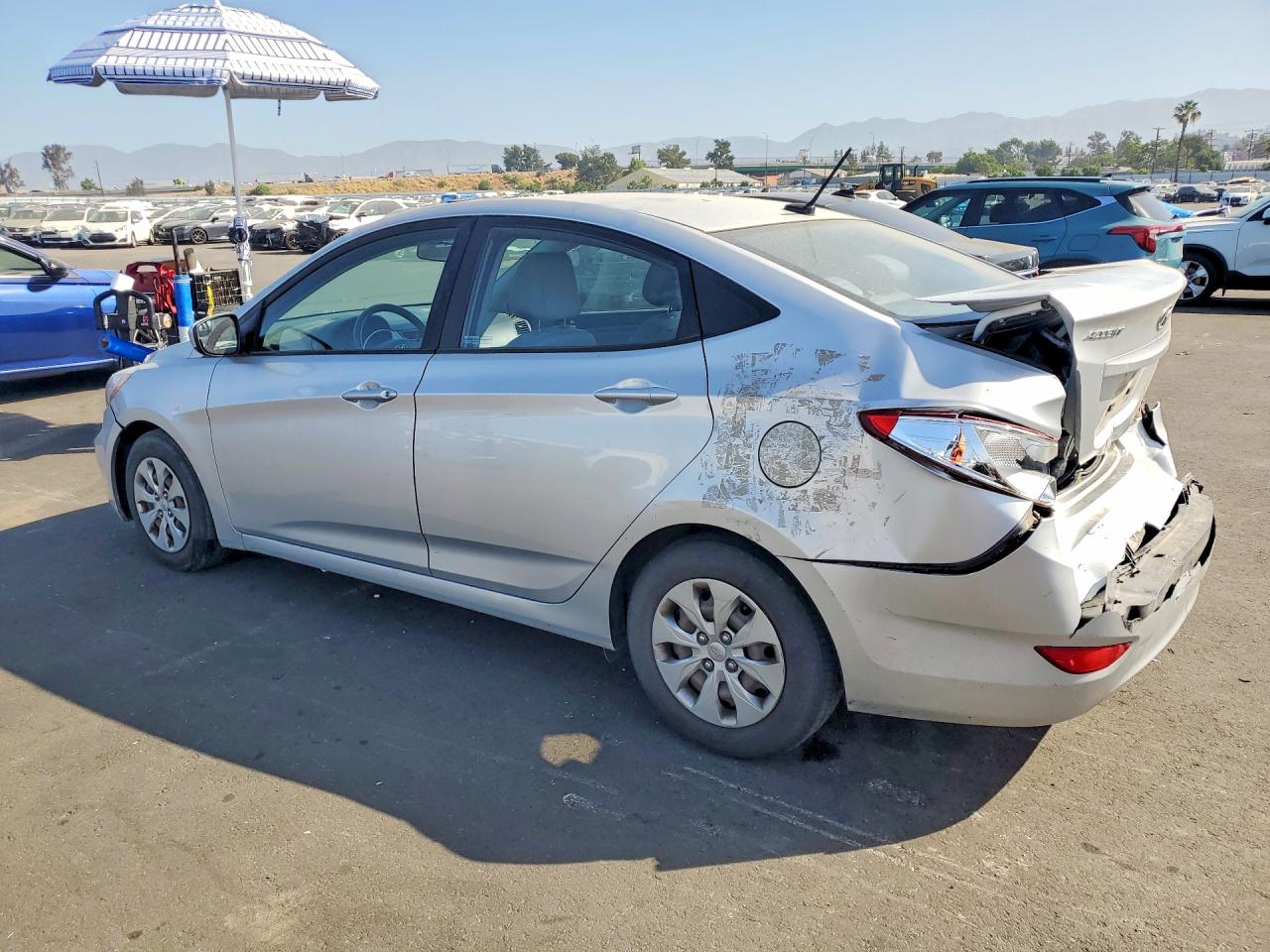 2015 Hyundai Accent Gls Silver vin: KMHCT4AE4FU795024