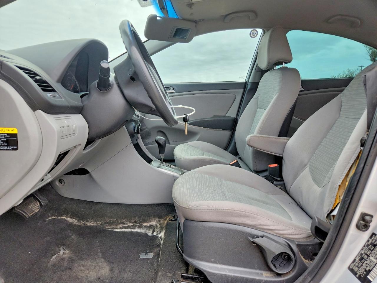 2015 Hyundai Accent Gls Silver vin: KMHCT4AE4FU799686