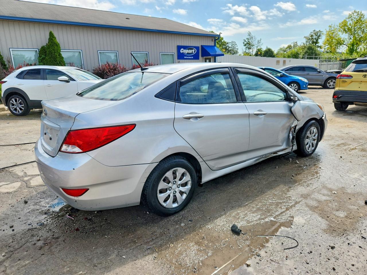 2015 Hyundai Accent Gls Silver vin: KMHCT4AE4FU803512