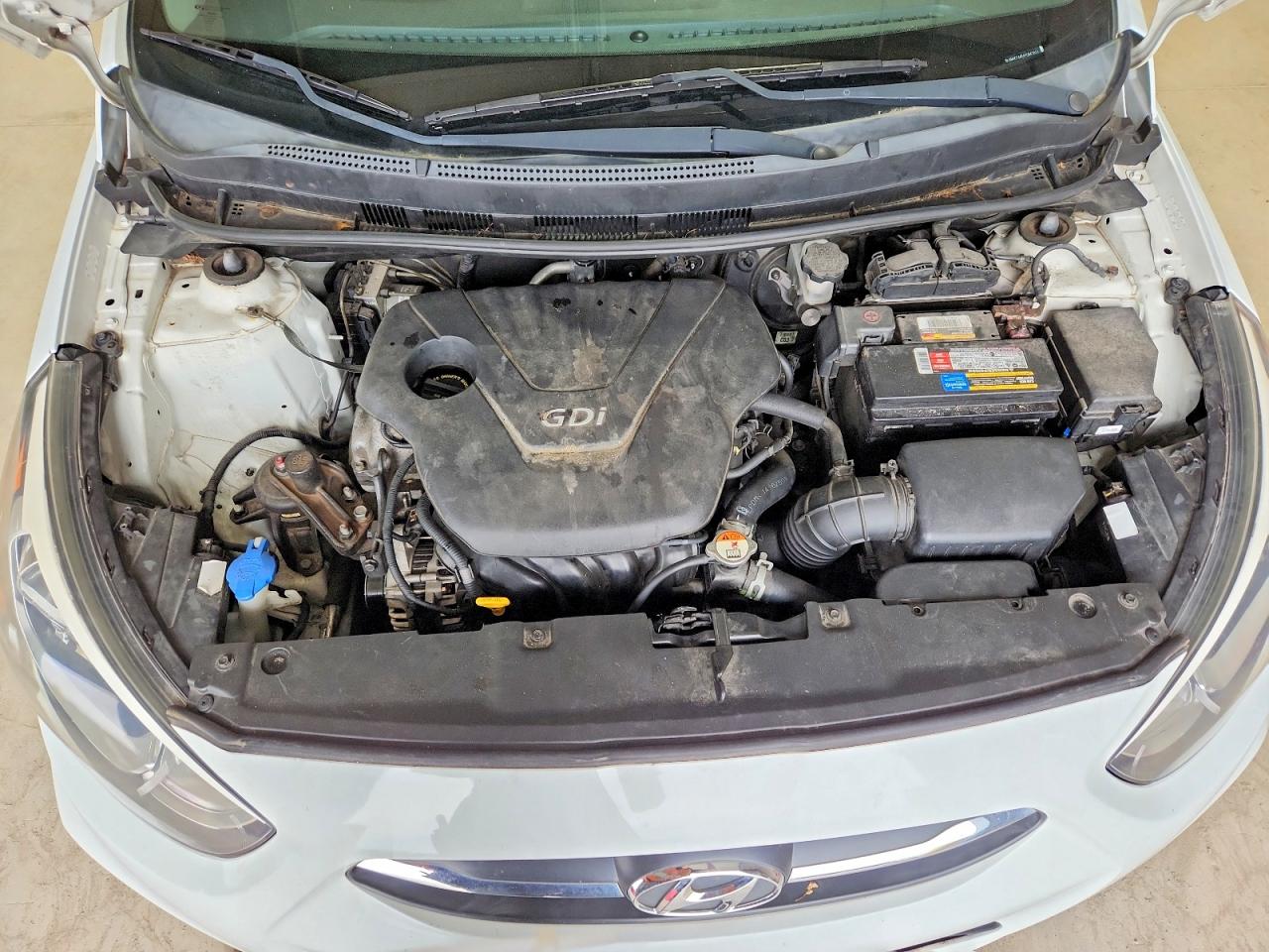 2015 Hyundai Accent Gls White vin: KMHCT4AE4FU847011
