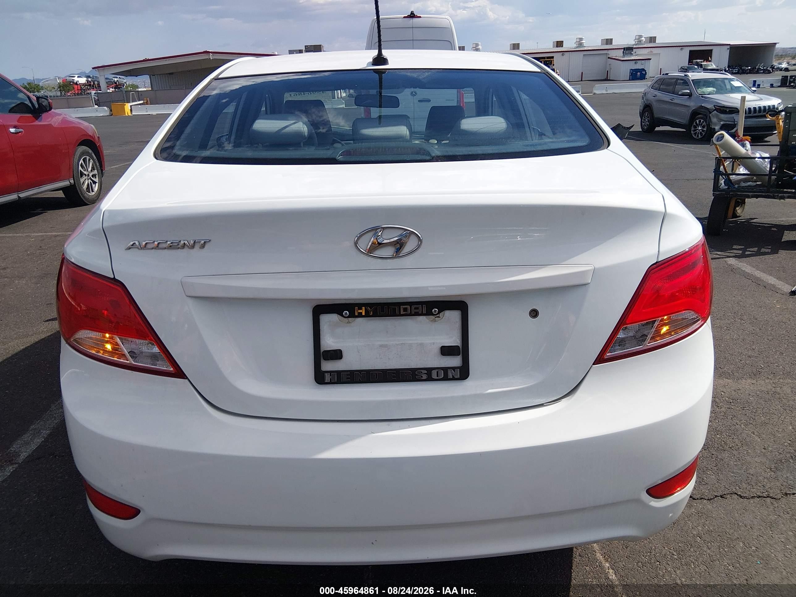 2015 Hyundai Accent Gls White vin: KMHCT4AE4FU863547