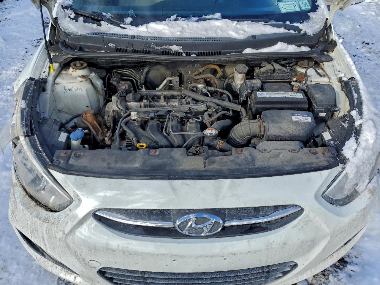 2015 Hyundai Accent Gls White vin: KMHCT4AE4FU905487