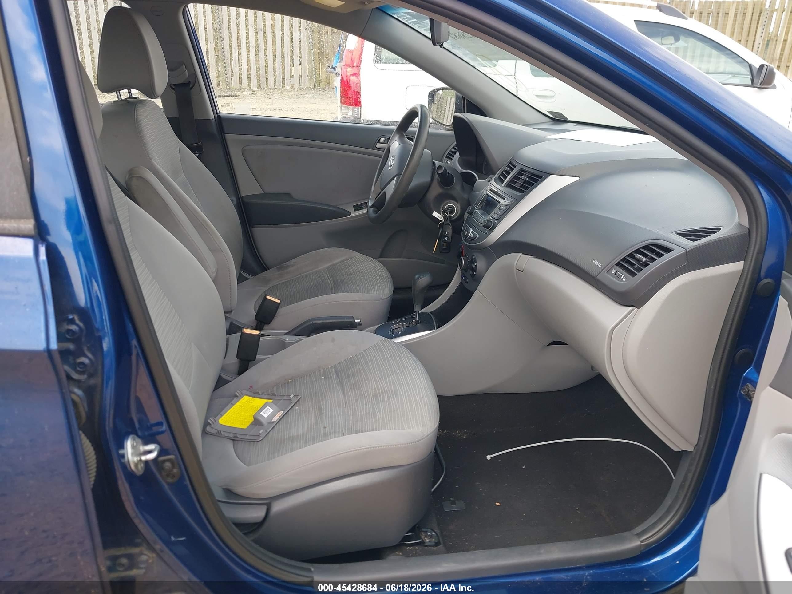 2015 Hyundai Accent Gls Blue vin: KMHCT4AE4FU915064