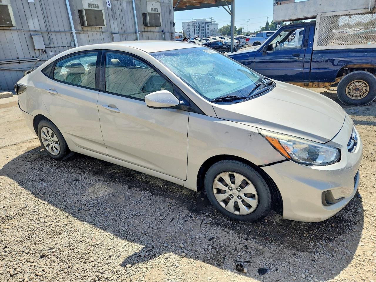 2016 Hyundai Accent Se Cream vin: KMHCT4AE4GU072016