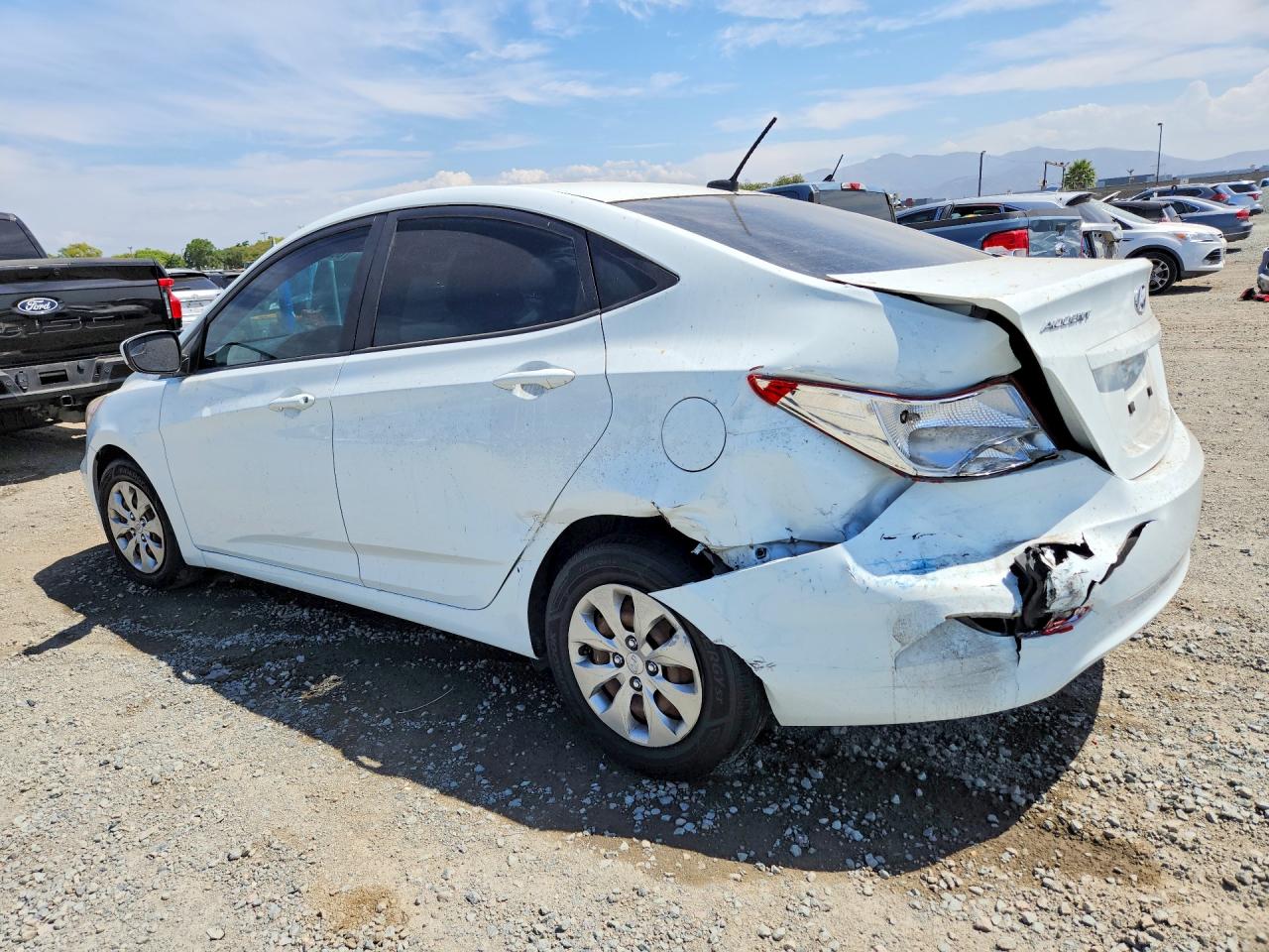 2016 Hyundai Accent Se White vin: KMHCT4AE4GU994737