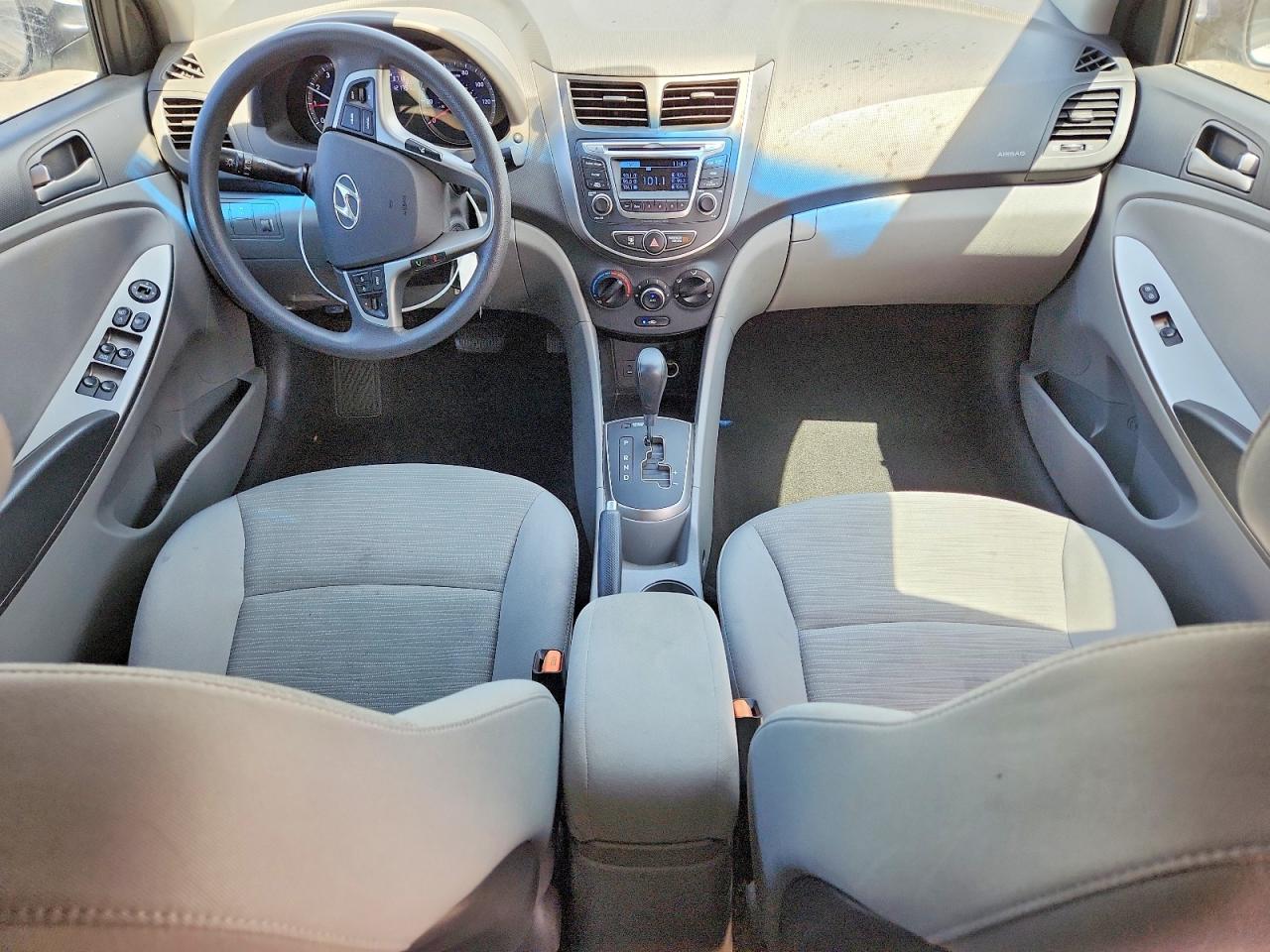 2016 Hyundai Accent Se White vin: KMHCT4AE4GU994737