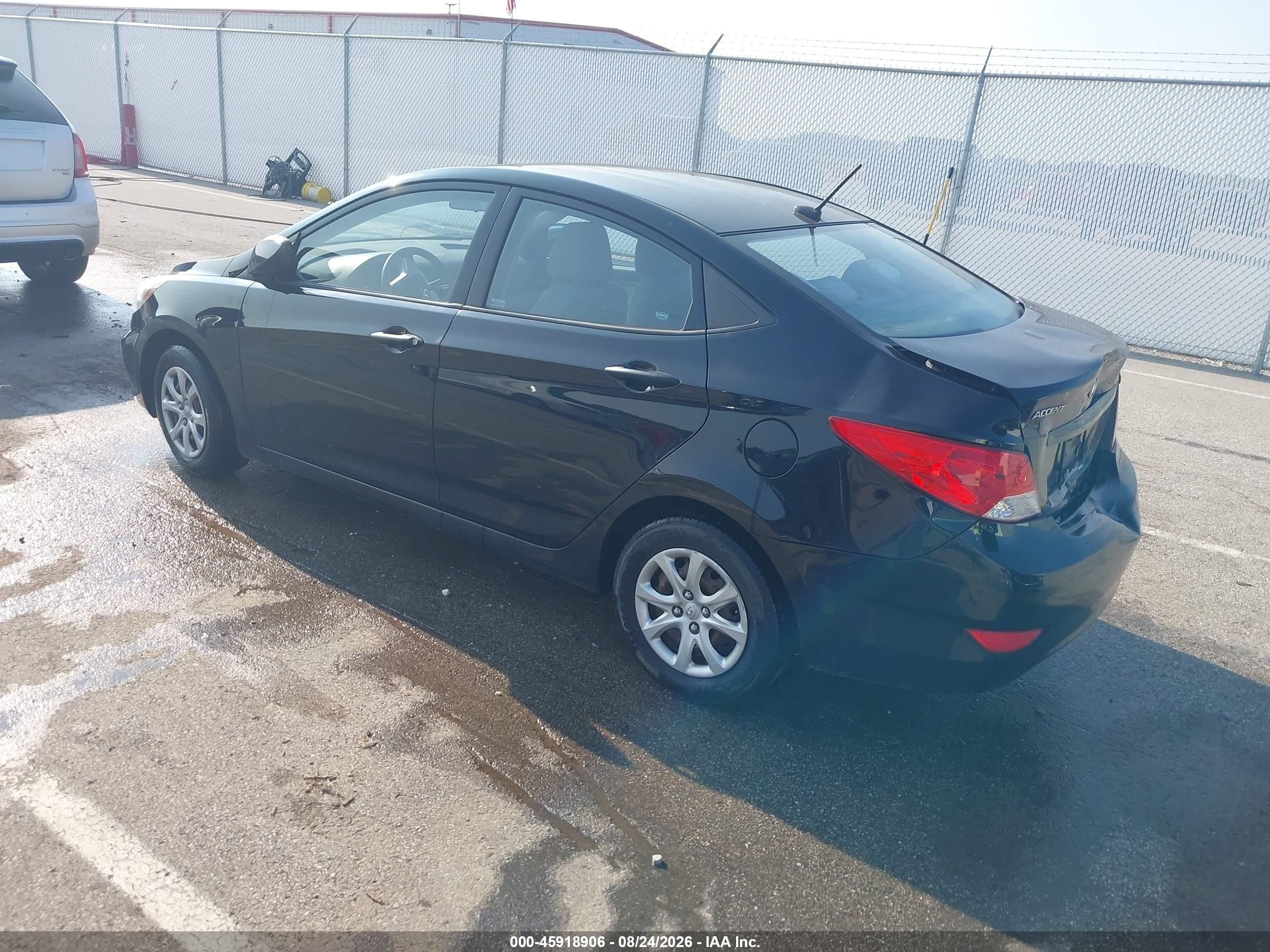 2012 Hyundai Accent Gls Black vin: KMHCT4AE5CU050519