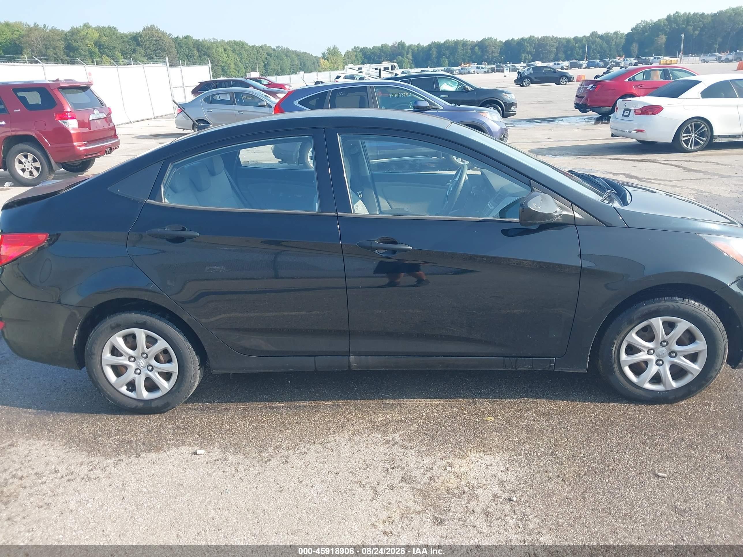 2012 Hyundai Accent Gls Black vin: KMHCT4AE5CU050519