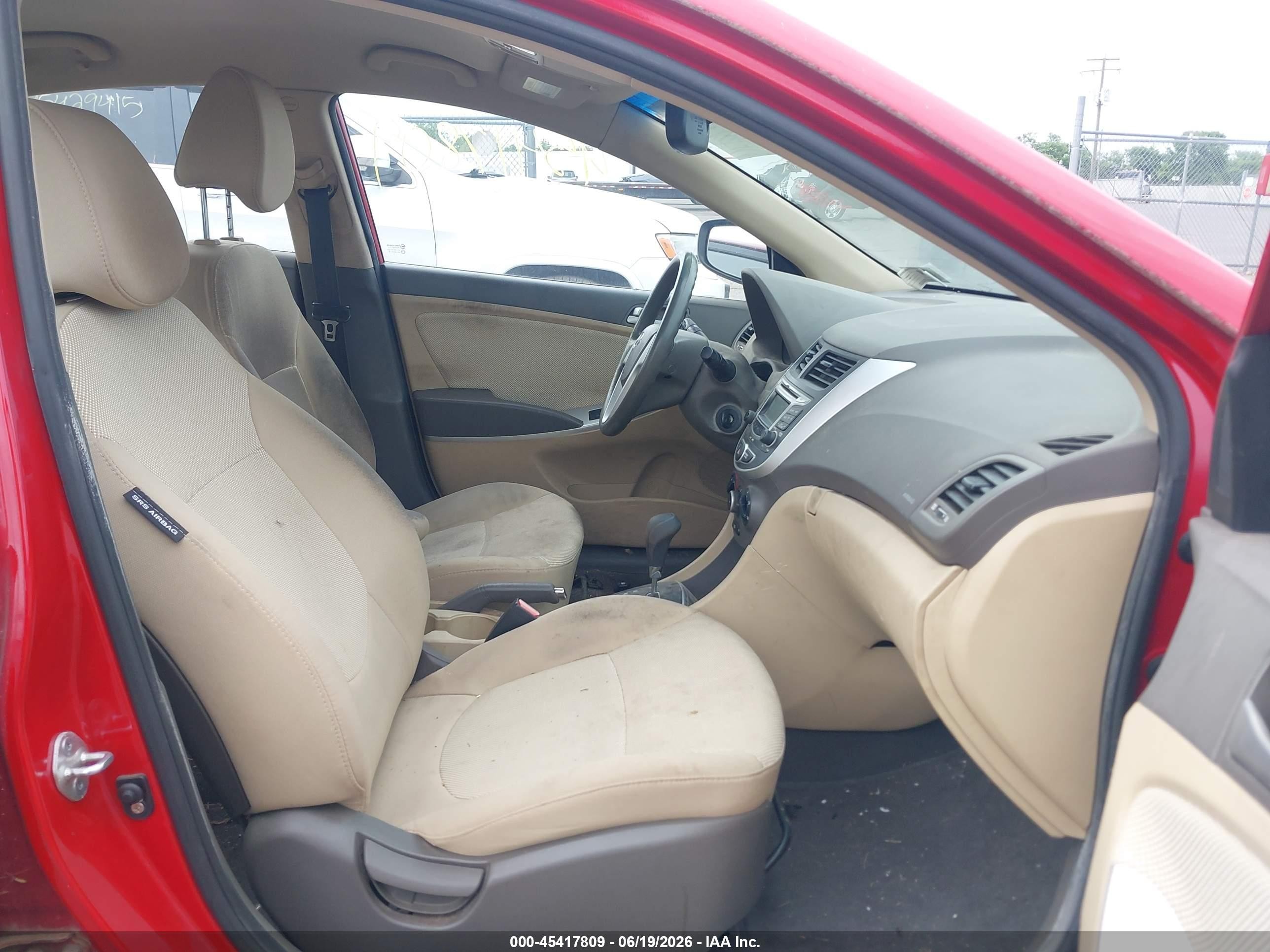 2012 Hyundai Accent Gls Красный vin: KMHCT4AE5CU093323