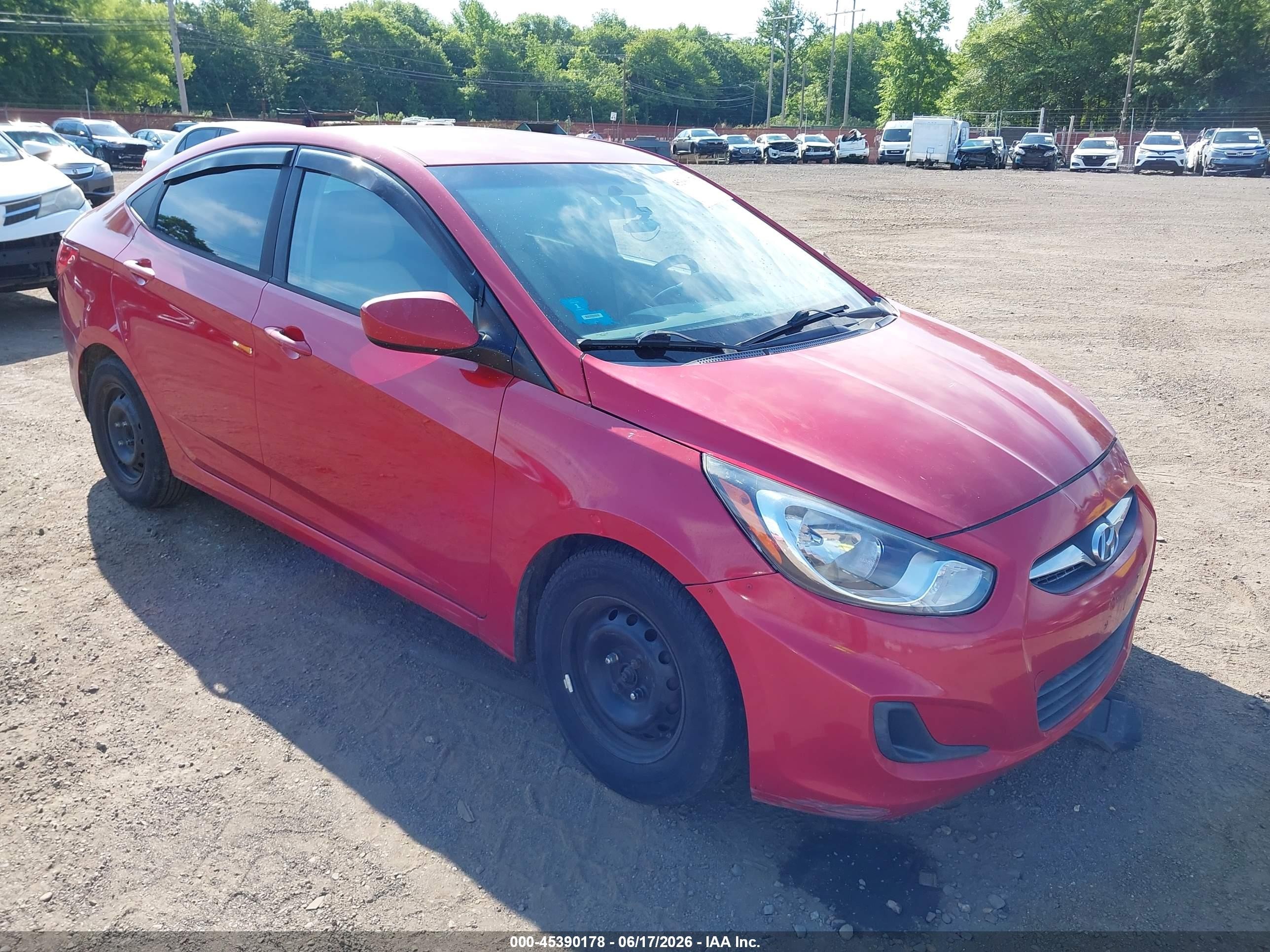 2012 Hyundai Accent Gls Red vin: KMHCT4AE5CU127051