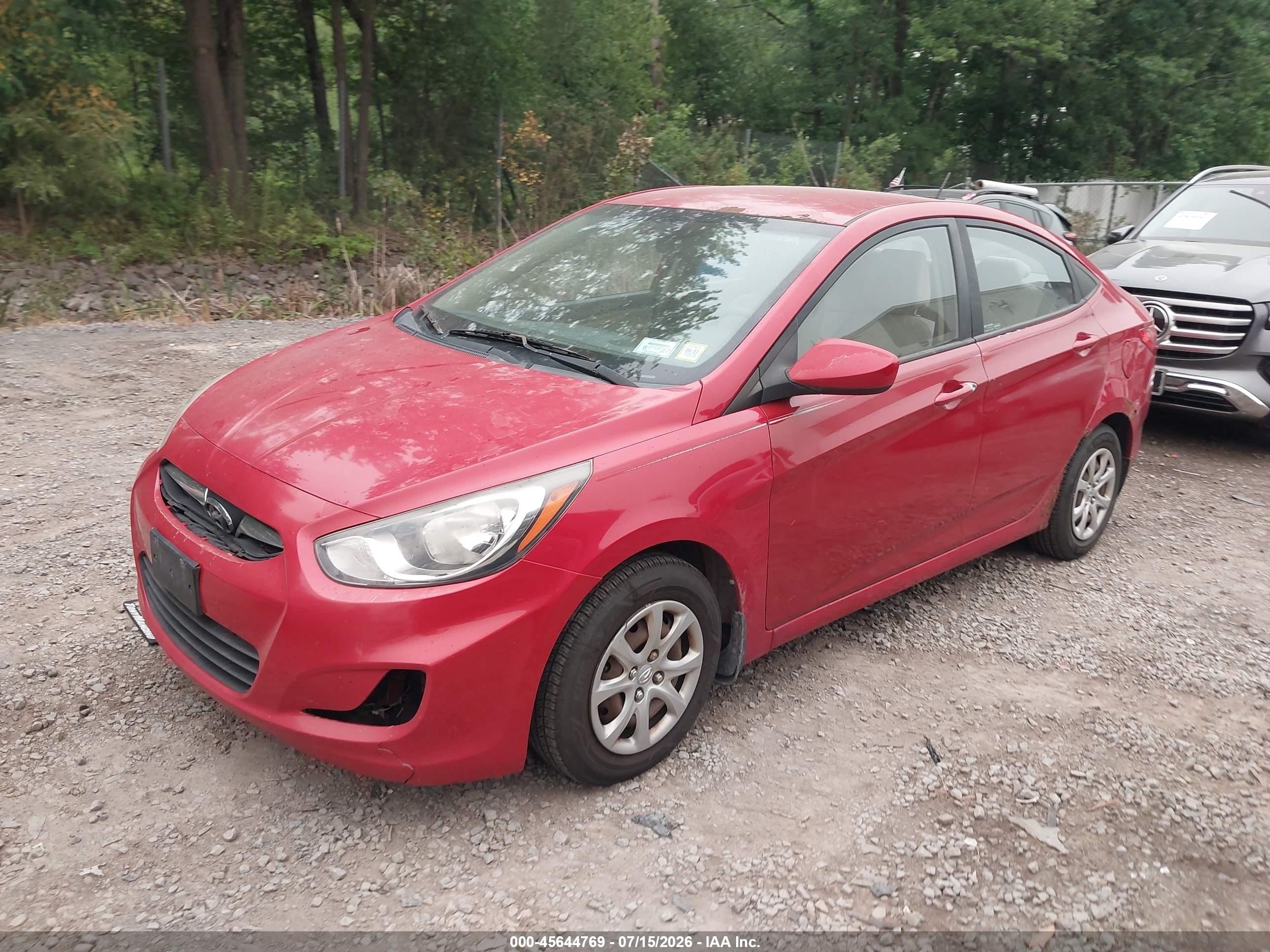 2012 Hyundai Accent Gls Red vin: KMHCT4AE5CU195351