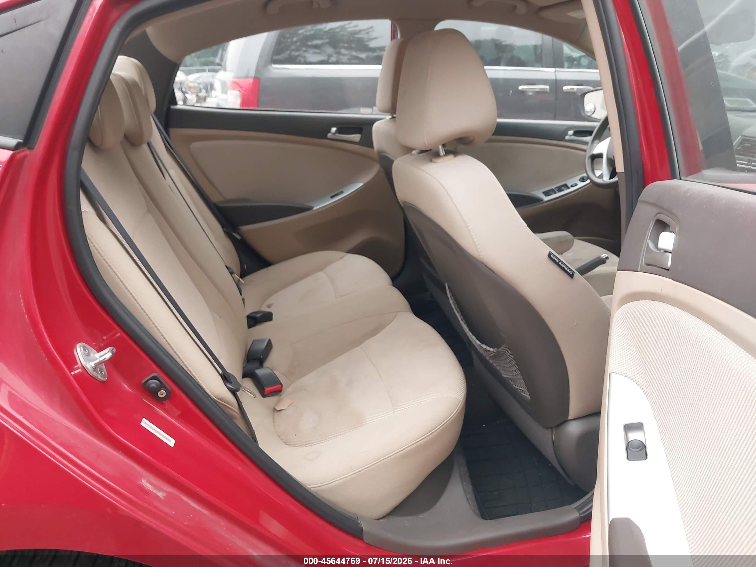 2012 Hyundai Accent Gls Red vin: KMHCT4AE5CU195351